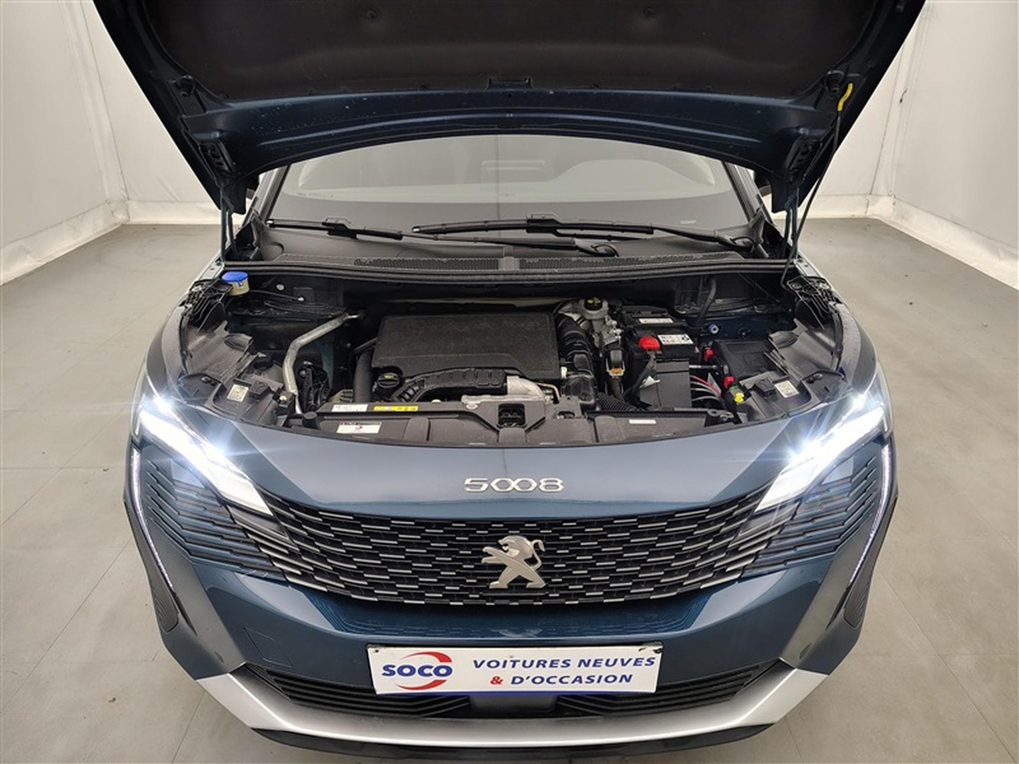 Peugeot 5008 1.2 PureTech Active Pack 7Pl Carplay / Led / PDC (2023) - Photo 21