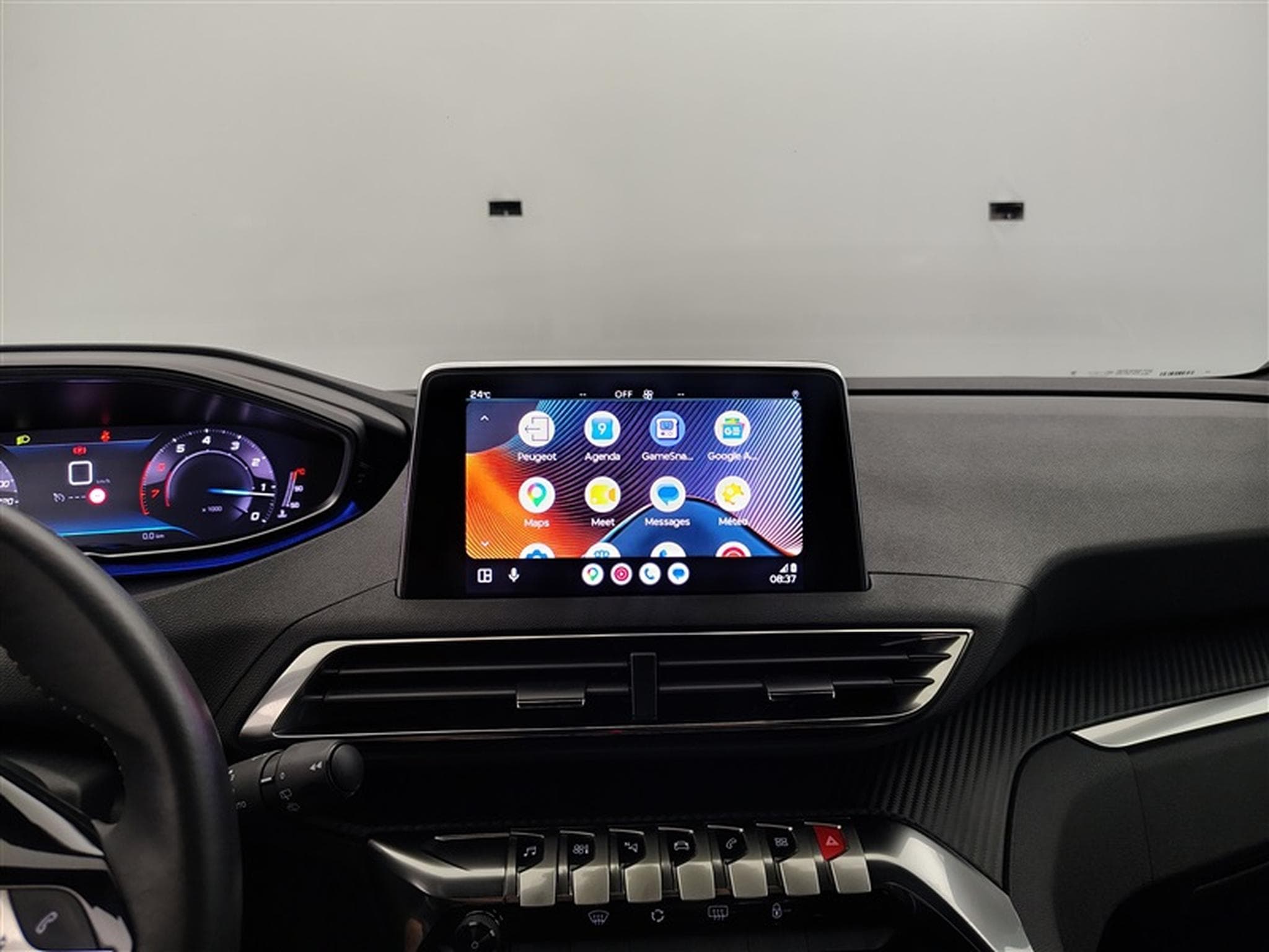 Peugeot 5008 1.2 PureTech Active Pack 7Pl Carplay / Led / PDC (2023) - Photo 22