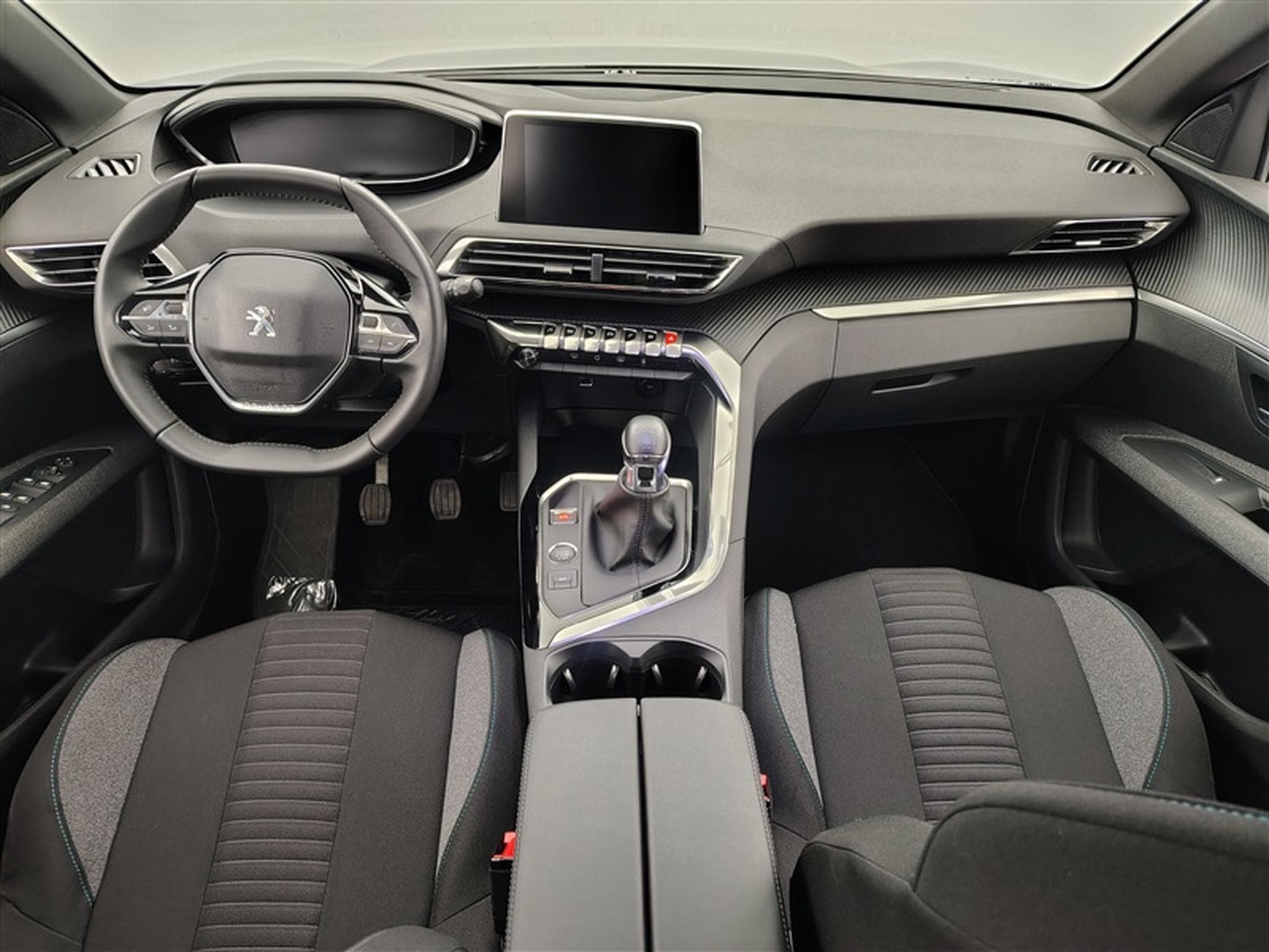 Peugeot 5008 1.2 PureTech Active Pack 7Pl Carplay / Led / PDC (2023) - Photo 8