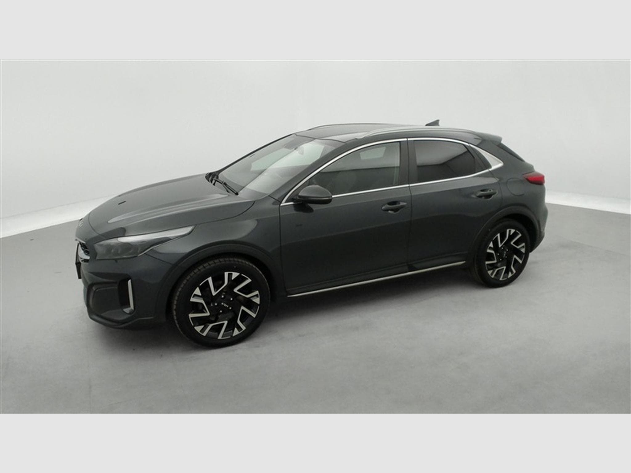 Kia XCeed 1.6 CRDi MHEV Pulse (2023) - Photo 22