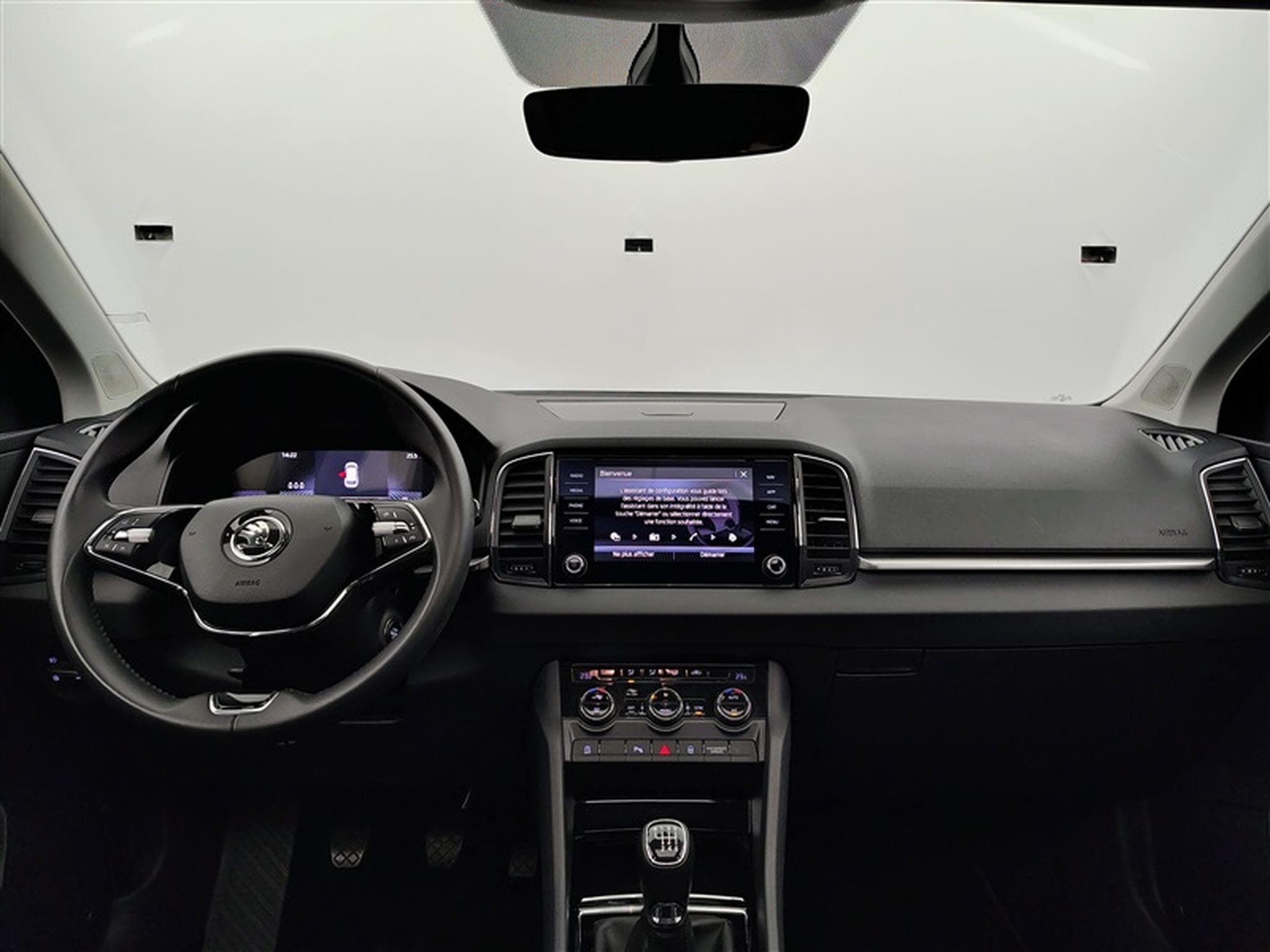 Skoda Karoq 1.0 TSI Clever CARPLAY / FULL LED / CLIM (2023) - Photo 8