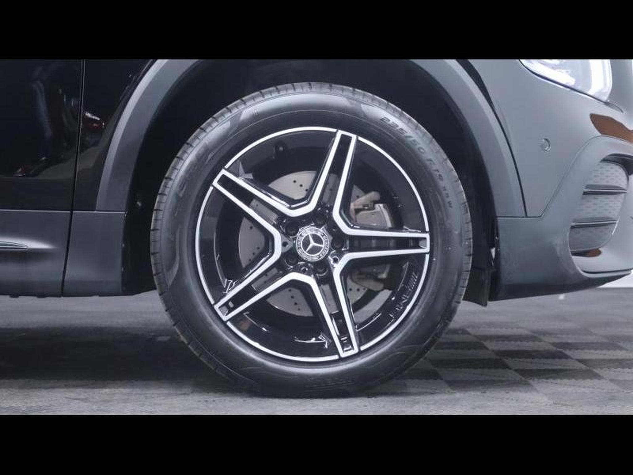 Mercedes GLB 200 Amg Line 7g-DCT (2022) - Photo 12