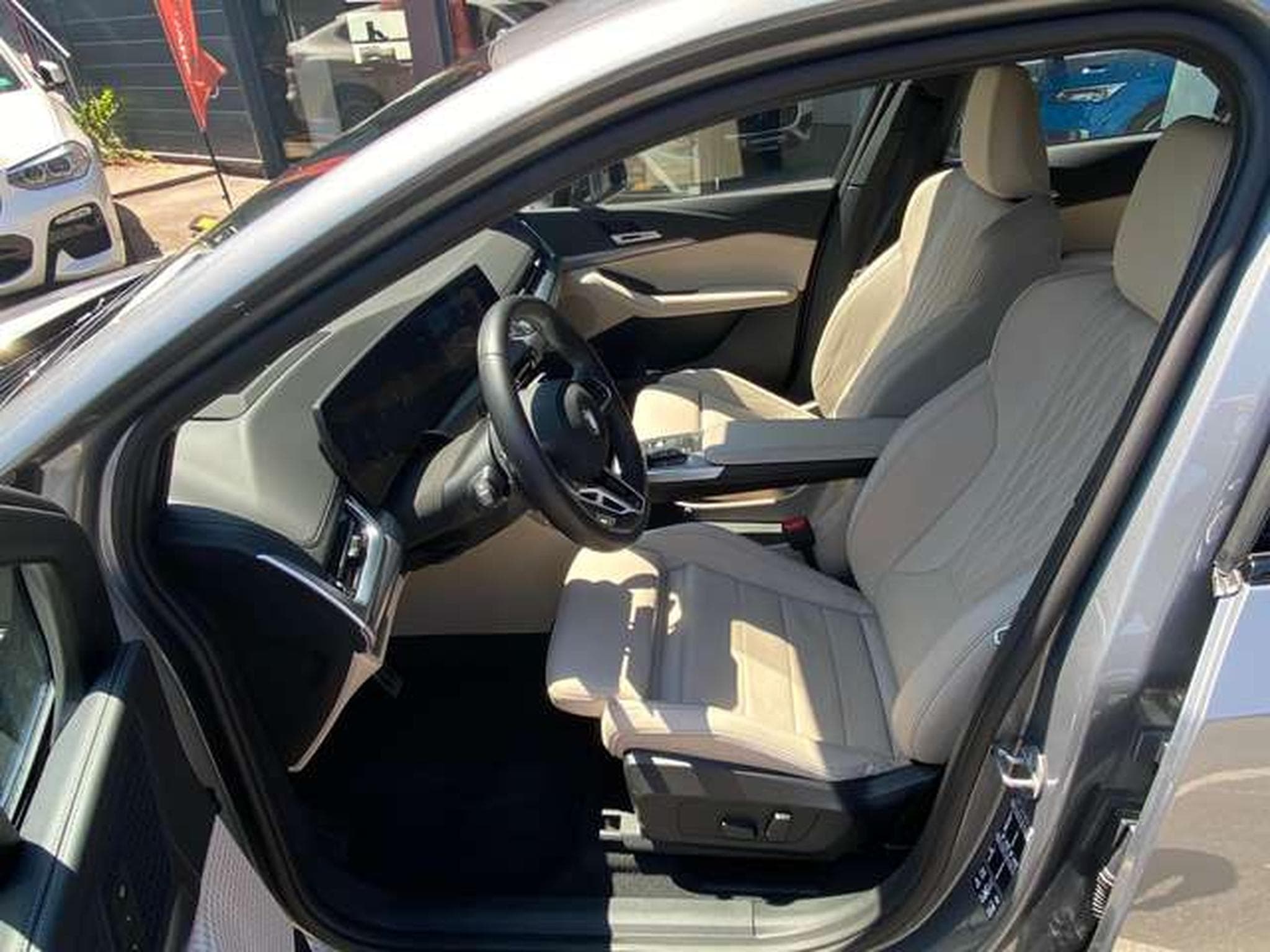 BMW 223 223i xDrive Active Tourer Aut M Sport (2024) - Photo 8