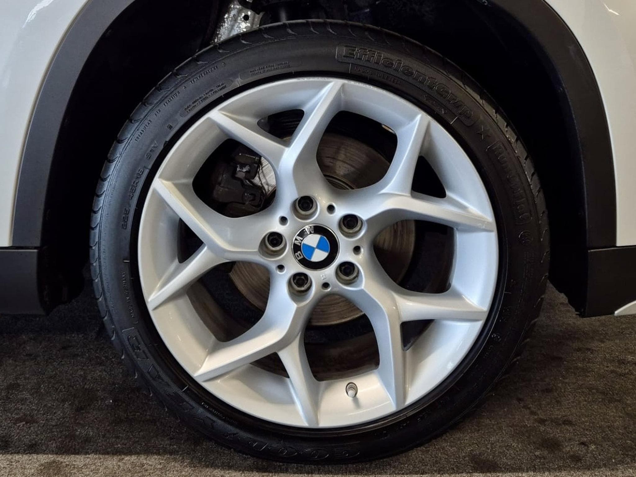 BMW X1 X1 Xdrive  143cv 1.8 D  GPS 4X4 (2014) - Photo 12