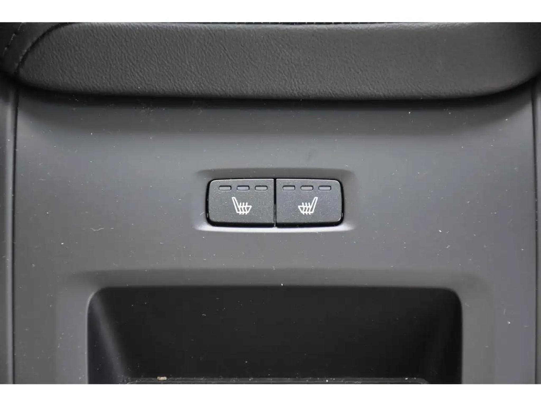 Volvo V60 (2025) - Photo 21