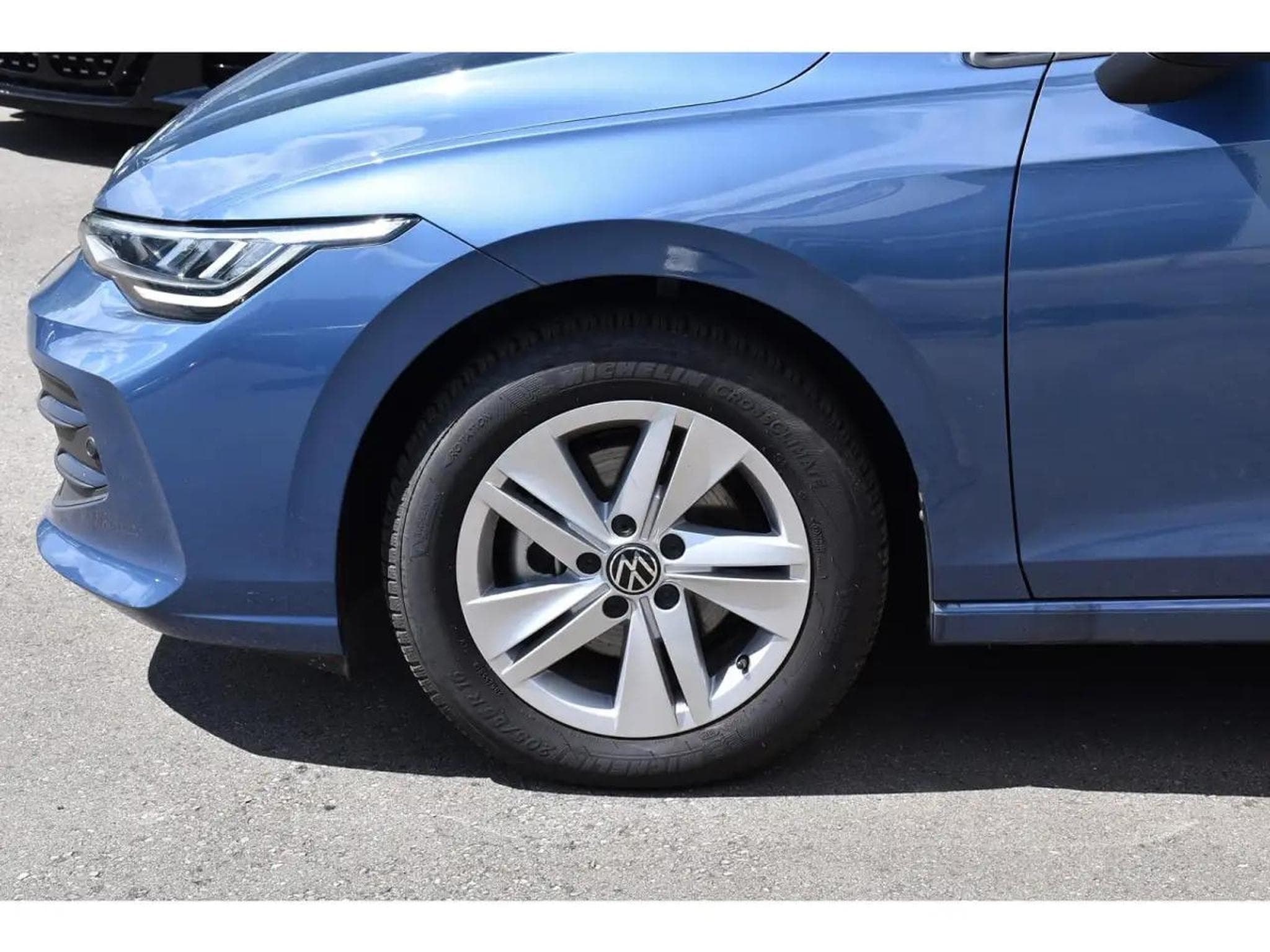 VW Golf (2025) - Photo 5