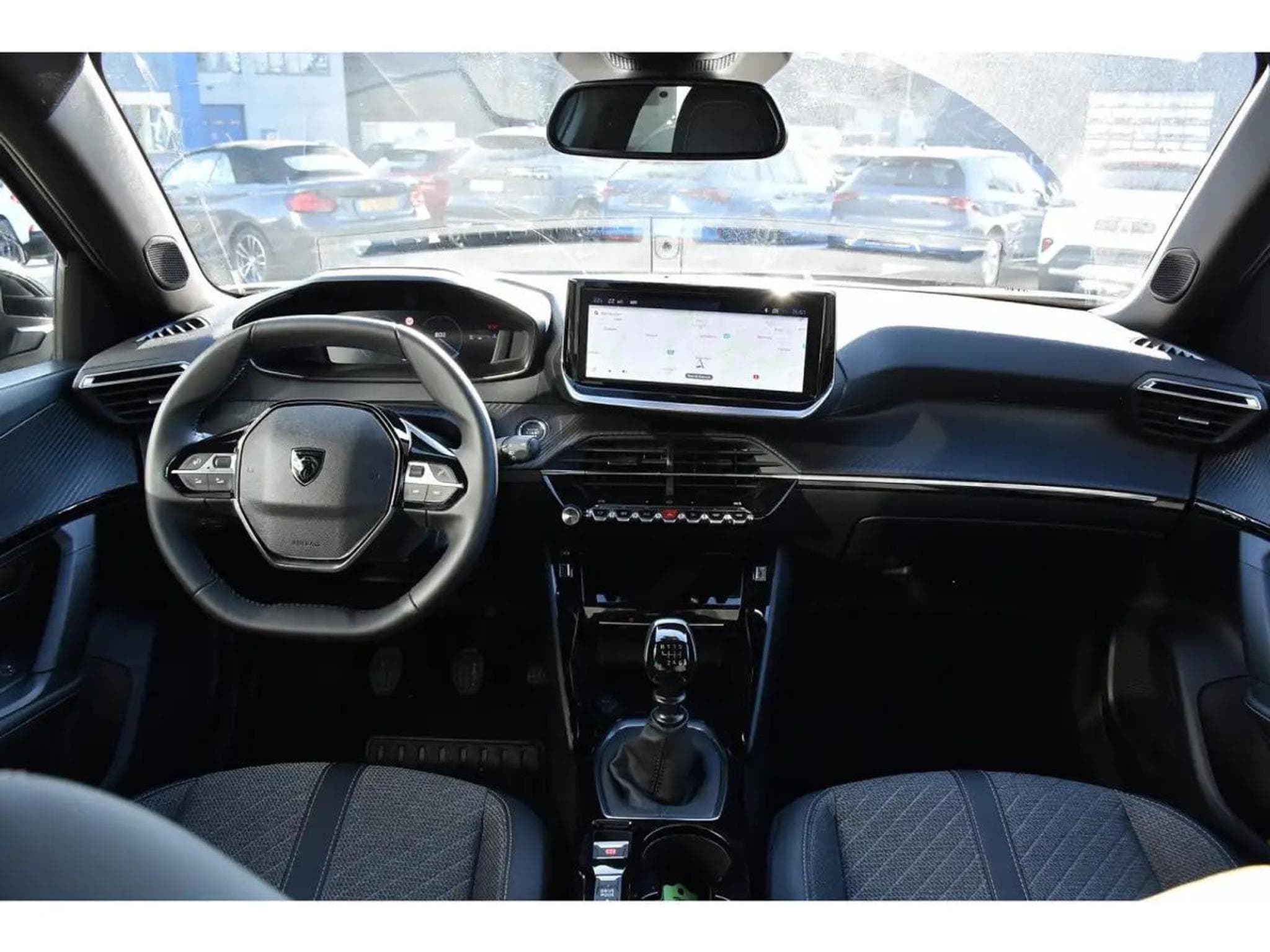 Peugeot 2008 (2025) - Photo 9