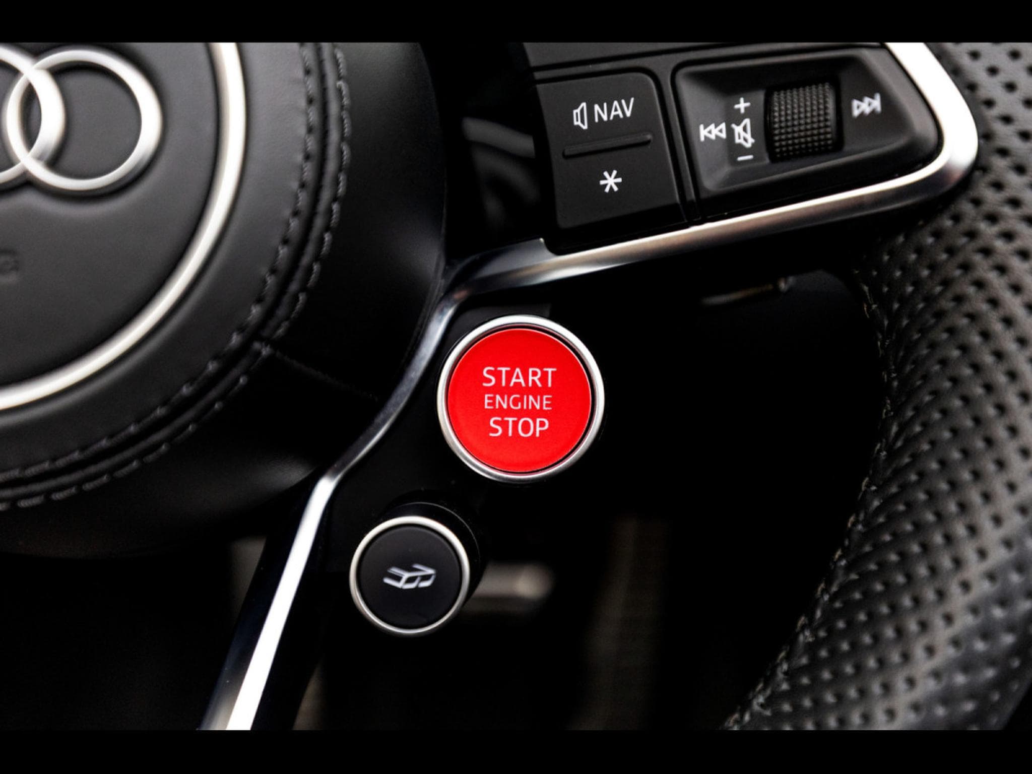 Audi R8 SPYDER V10 PERFORMANCE 5.2 FSI QUATTRO S-TRONIC – PACK KARHU (2022) - Photo 13