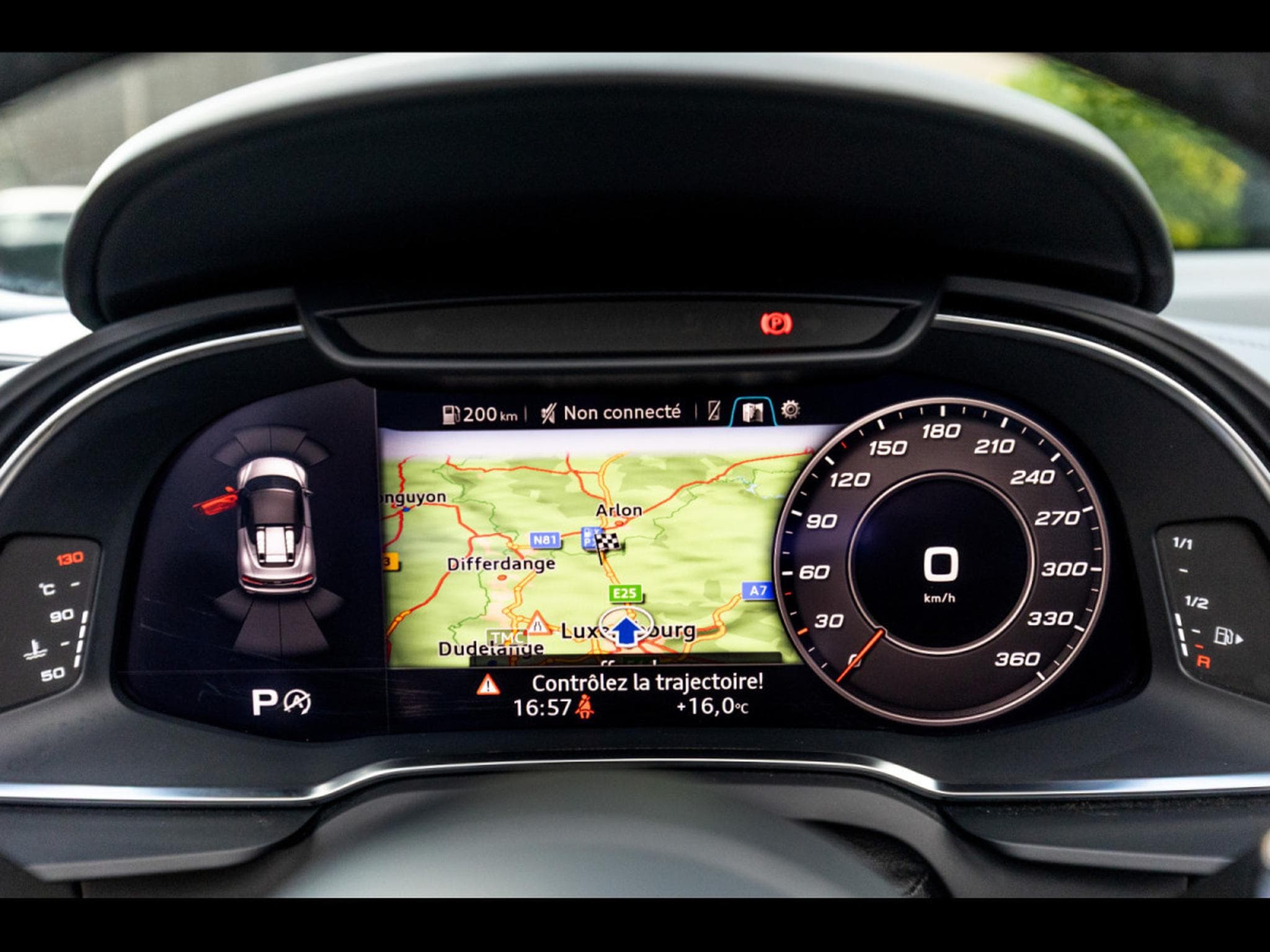Audi R8 SPYDER V10 PERFORMANCE 5.2 FSI QUATTRO S-TRONIC – PACK KARHU (2022) - Photo 21