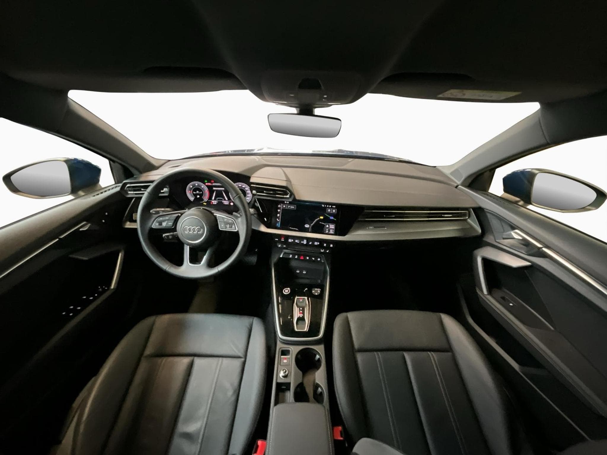 Audi A3 SB+S-Line+35TDI+S-Tronic+Led+DAB (2025) - Photo 2