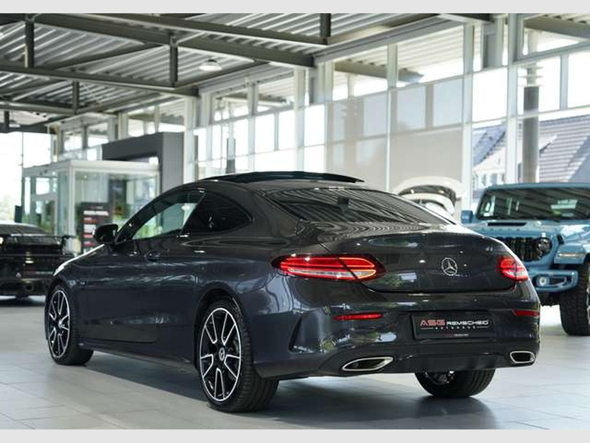 Mercedes C 300 Coupé AMG Line *19 *Pano *Night *Digital (2019) - Photo 10