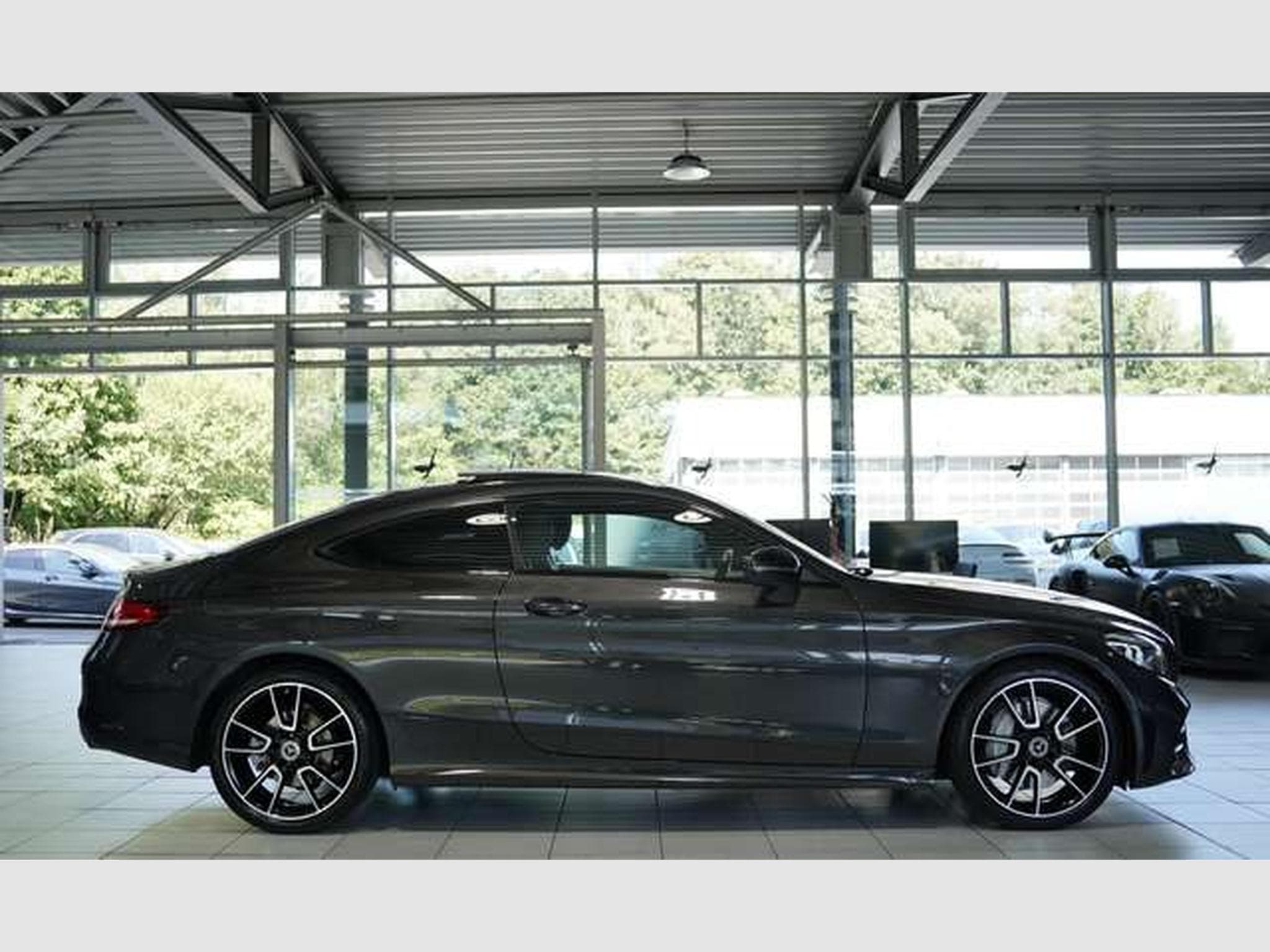Mercedes C 300 Coupé AMG Line *19 *Pano *Night *Digital (2019) - Photo 6