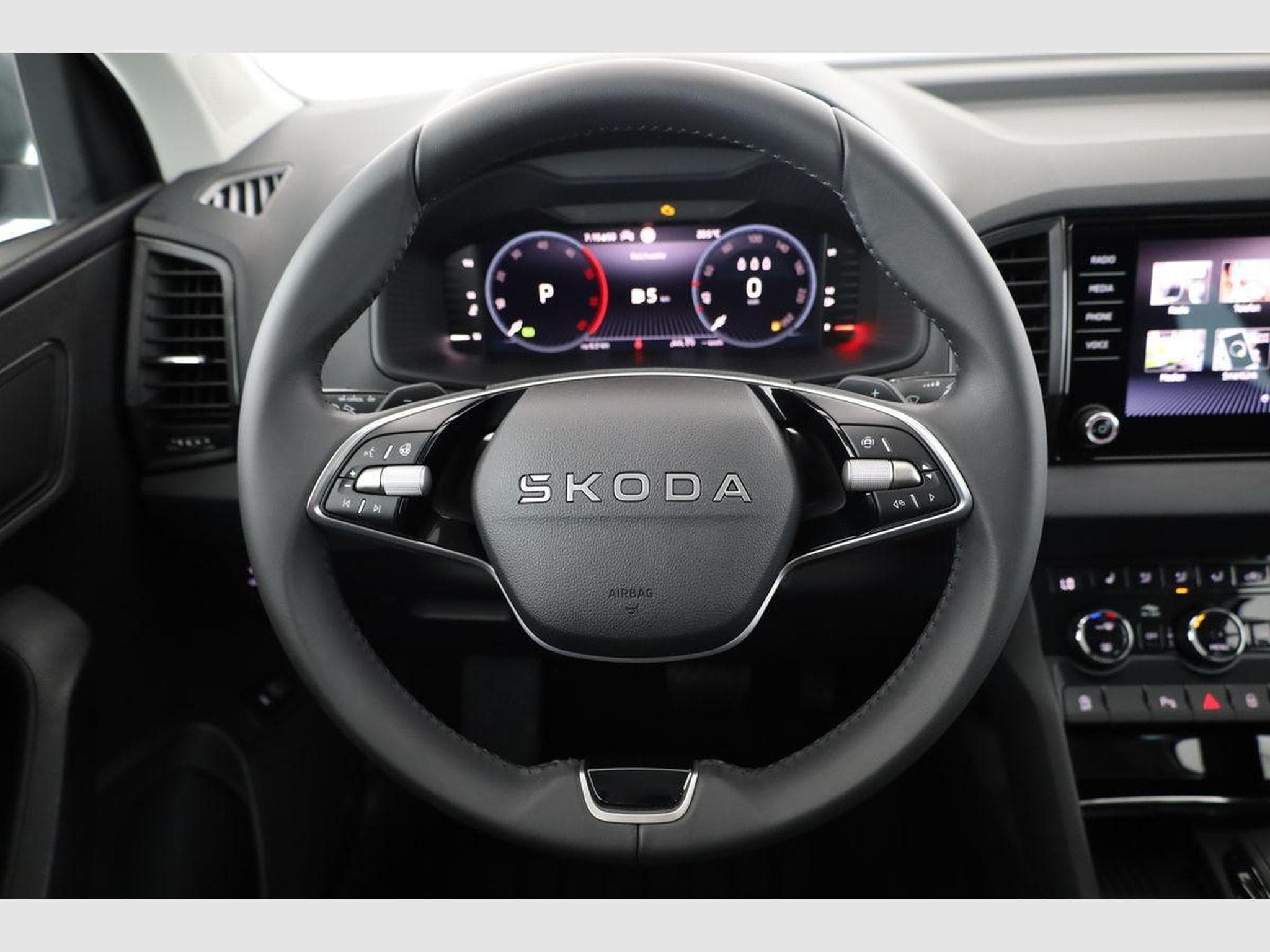 Skoda Karoq Selection 4x4 (2026) - Photo 5