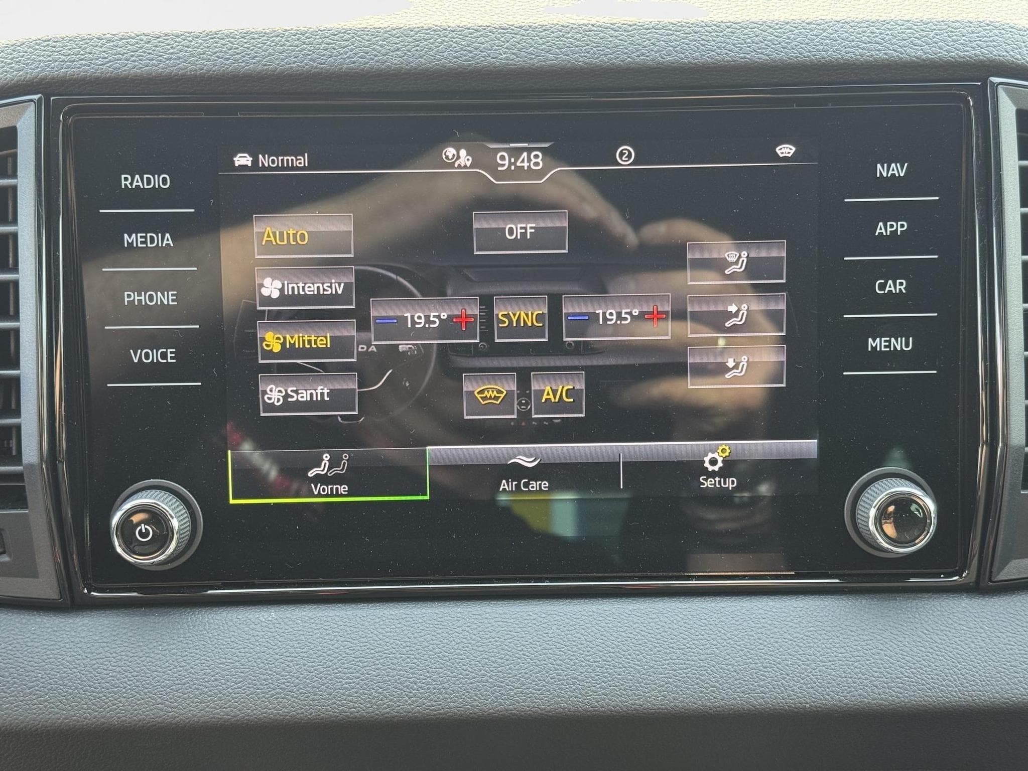 Skoda Karoq Sportline (2026) - Photo 16
