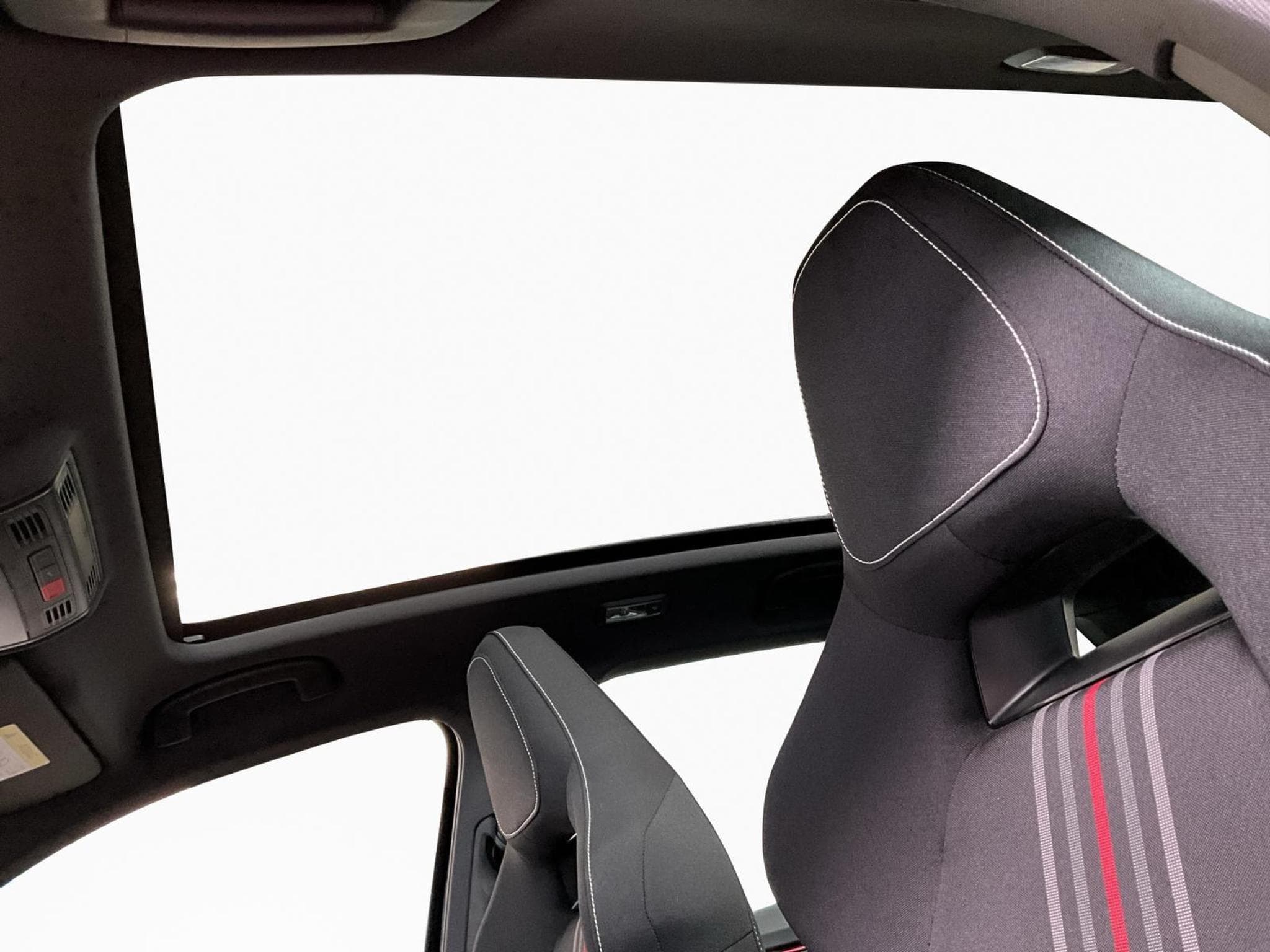 Skoda Kamiq Monte-Carlo+DSG+P.Ass+Navi+LED (2025) - Photo 15