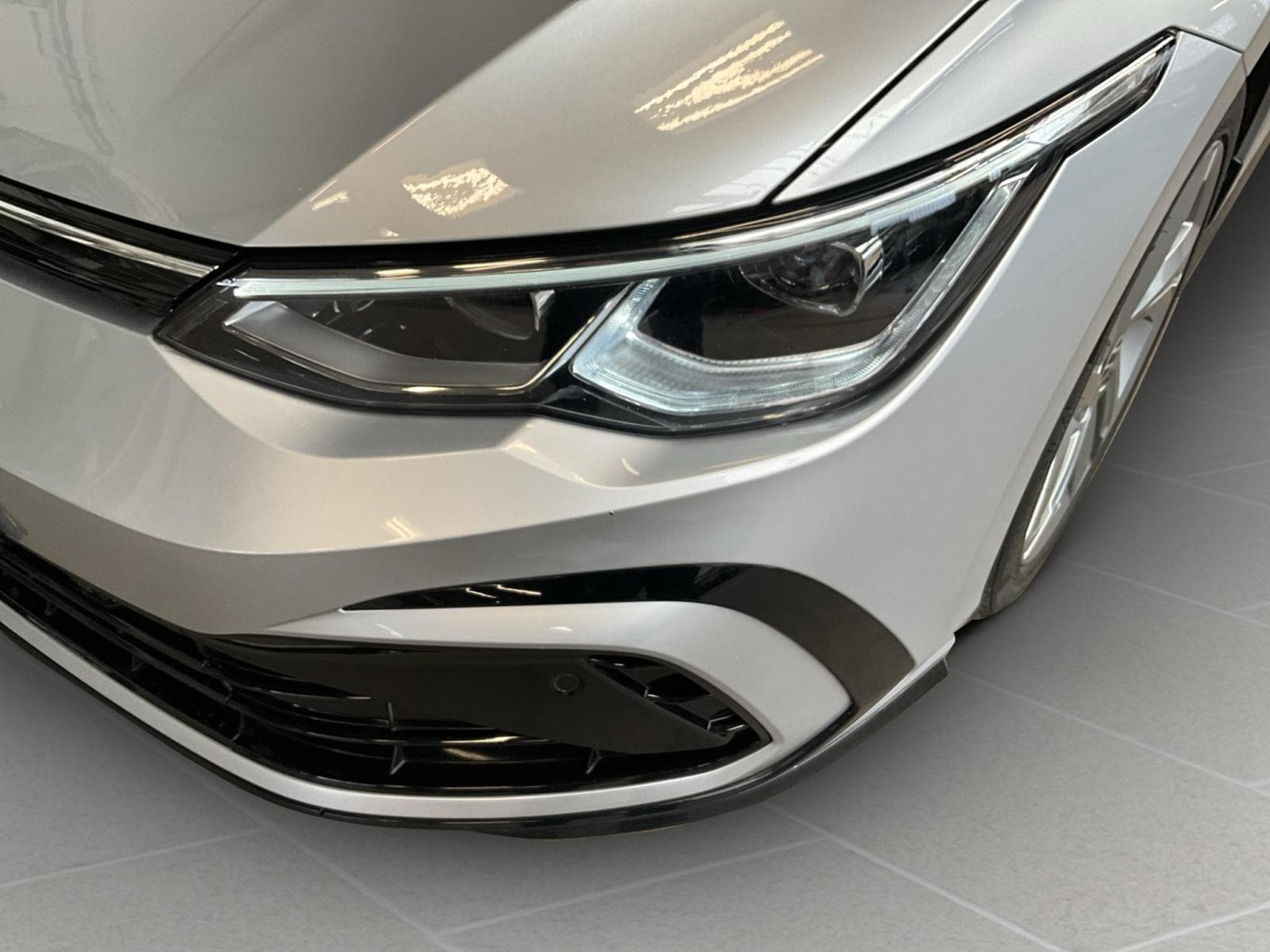 VW Golf R-line+DSG+LED+Navi+RearView (2022) - Photo 17