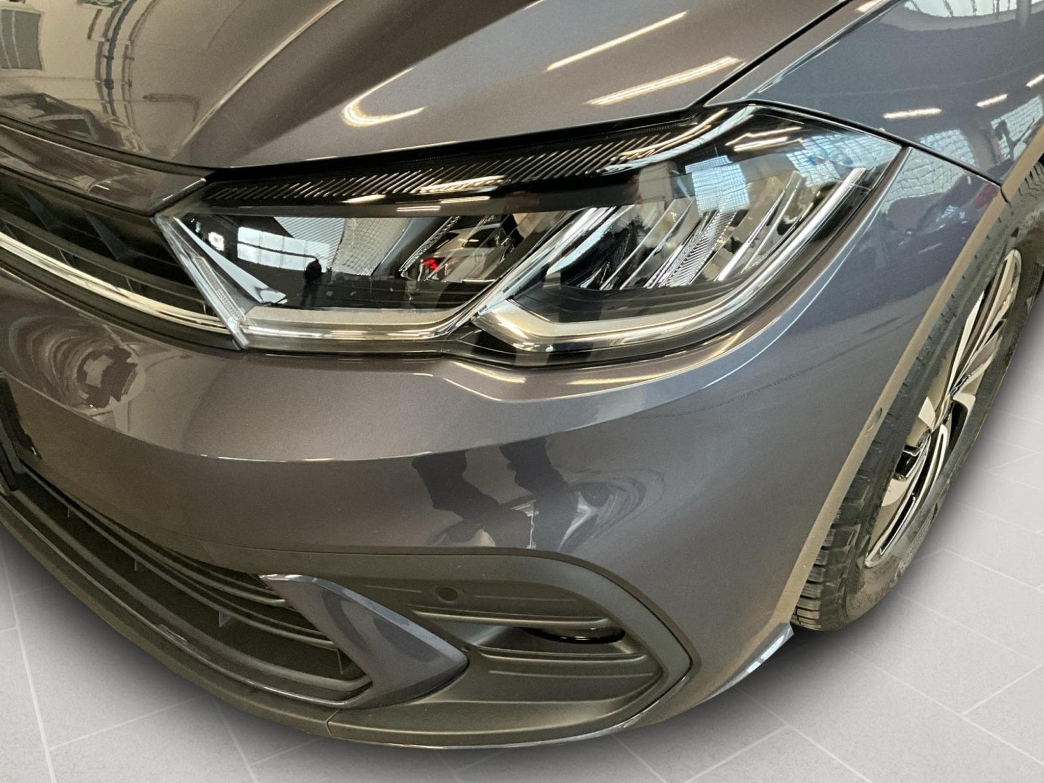 VW Polo Life+P.ASS+P.Lumiere+TSI+DAB (2025) - Photo 17