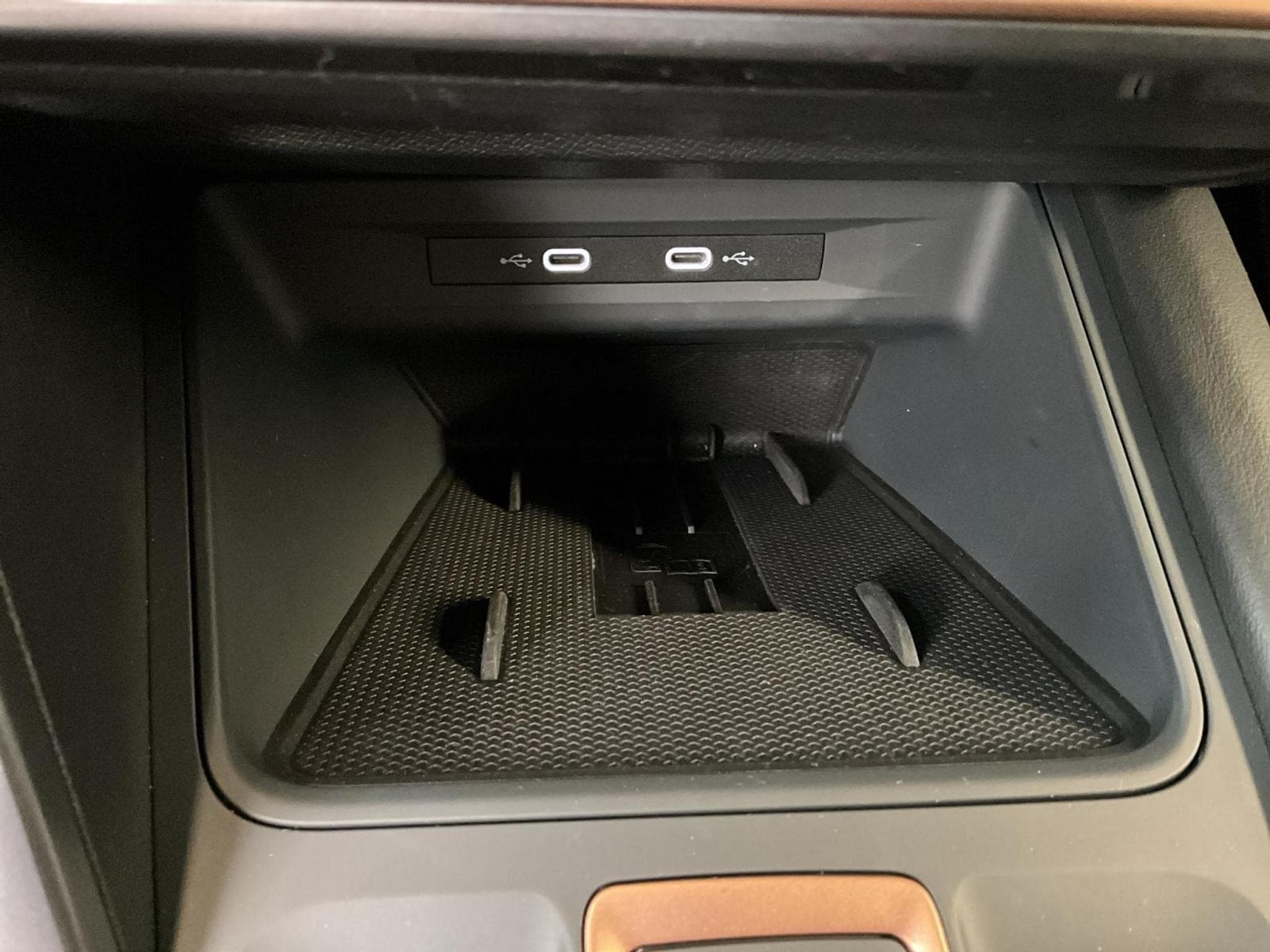 Cupra Leon DSG+Pure-Perf.+Dynamic-Design+Sennheiser (2025) - Photo 18
