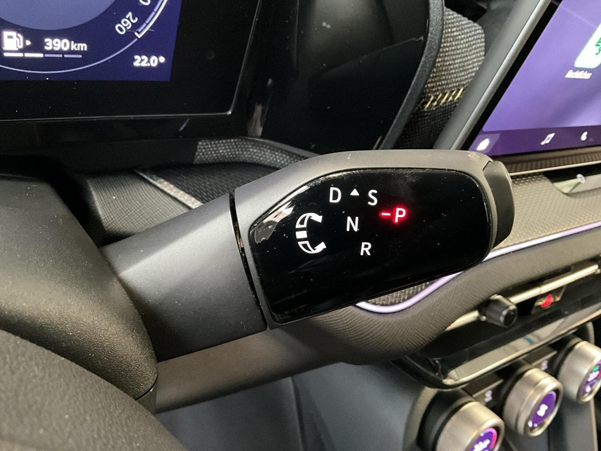 Skoda Kodiaq Selection+DSG+RearView+Navi+LED+digi (2025) - Photo 13