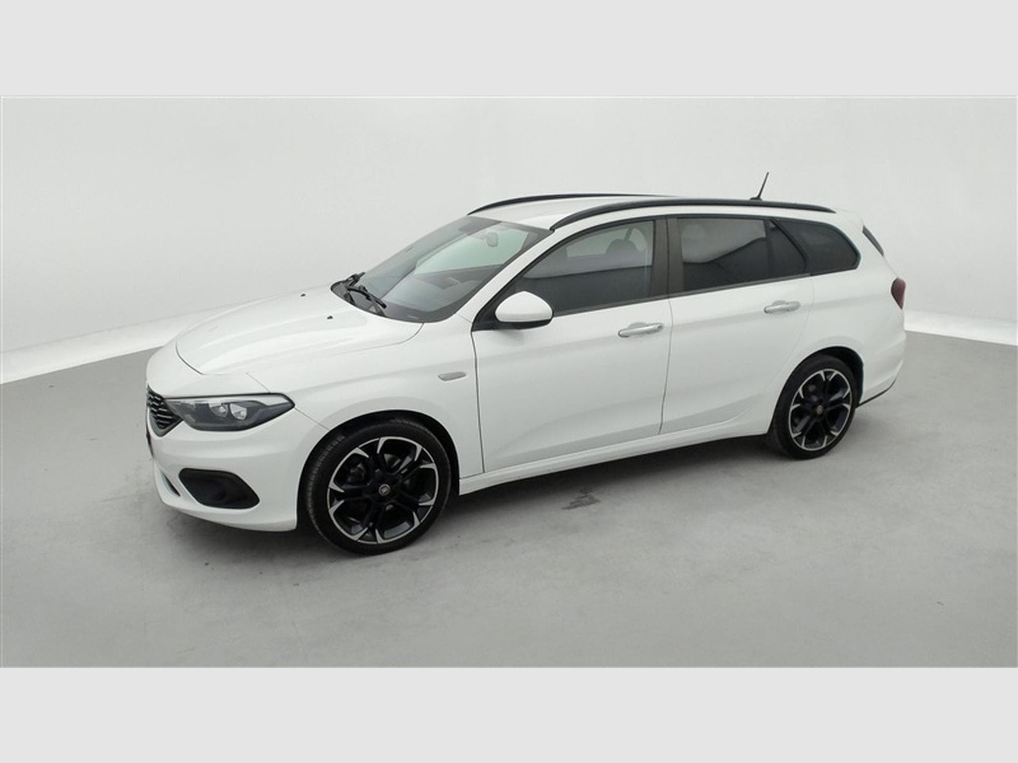 Fiat Tipo SW 1.4i Lounge (EU6d-TEMP) (2020) - Photo 20