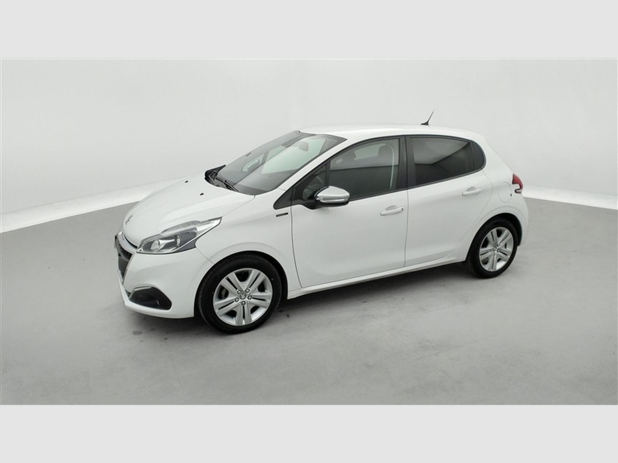 Peugeot 208 1.2i PureTech Signature CARPLAY / PDC (2019) - Photo 21