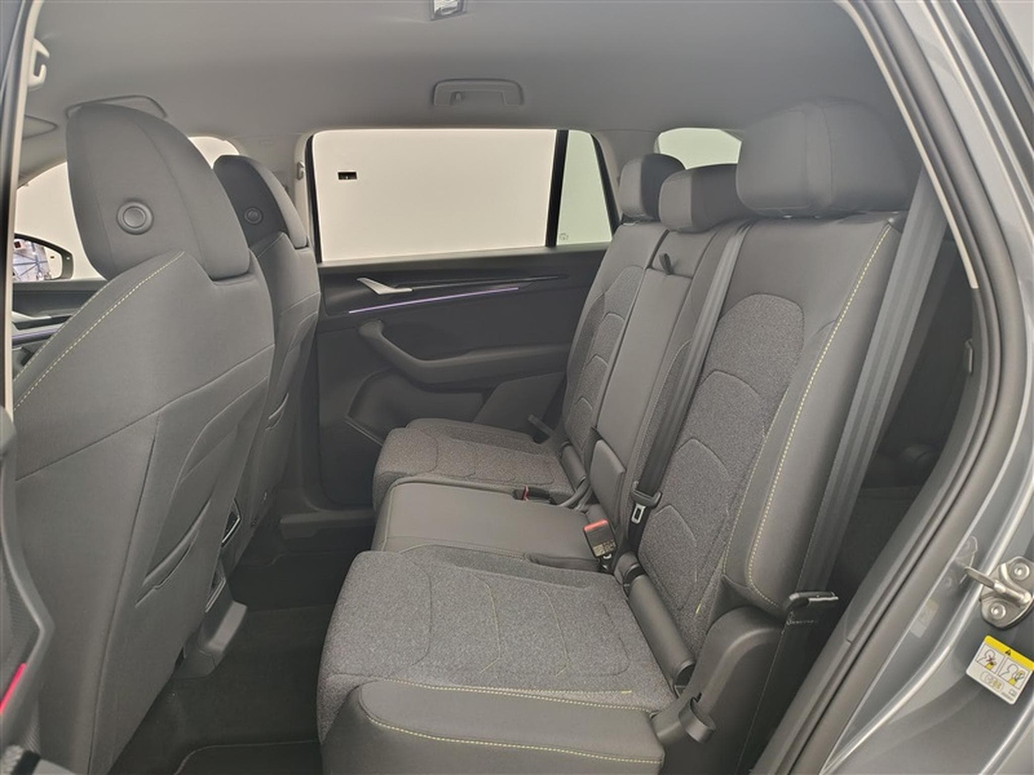 Skoda Kodiaq 1.5 TSI 150cv DSG Selection 7pl. CARPLAY / FULL LED / CAMERA (2026) - Photo 13