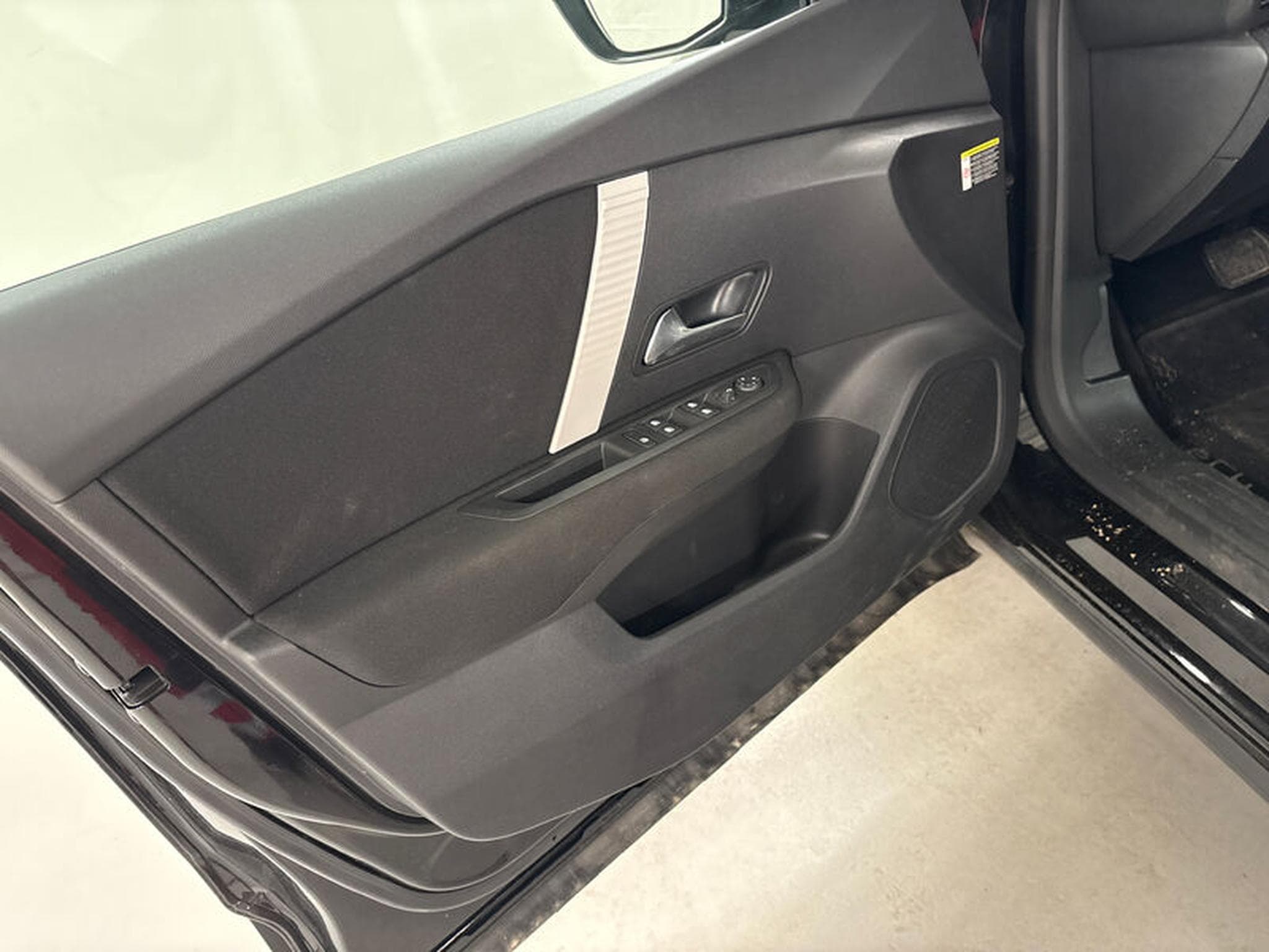 Citroen C4 Plus (2025) - Photo 16