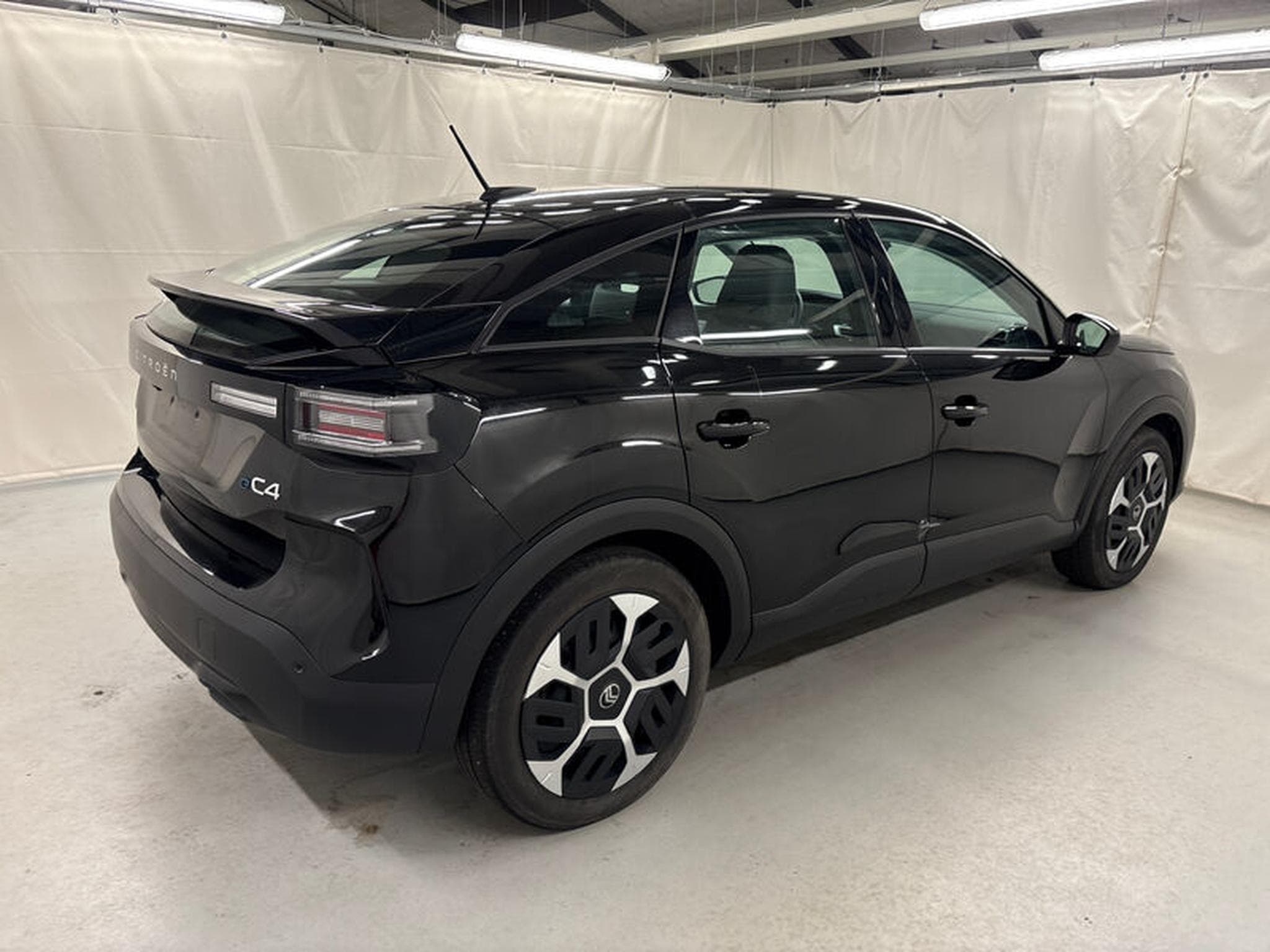 Citroen C4 Plus (2025) - Photo 3