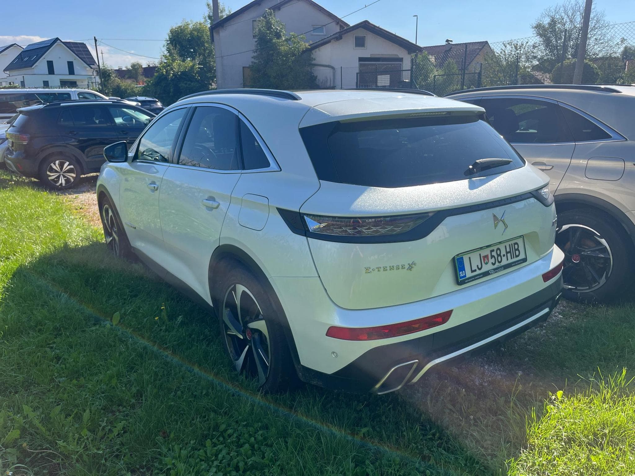 DS Automobiles DS7 Performance Line Plus (2022) - Photo 3