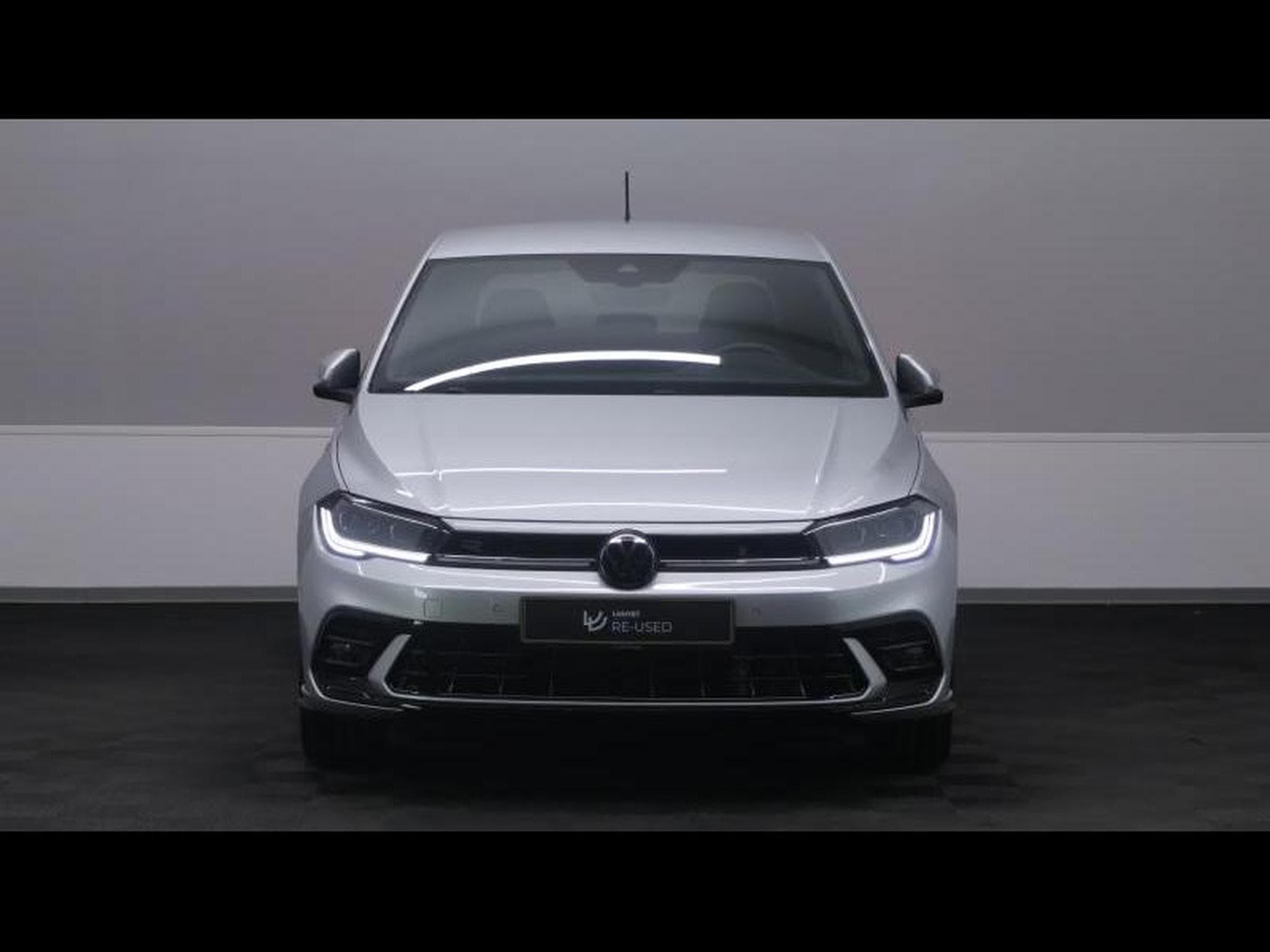 VW Polo 1.0TSI 116 R-Line DSG (2022) - Photo 2