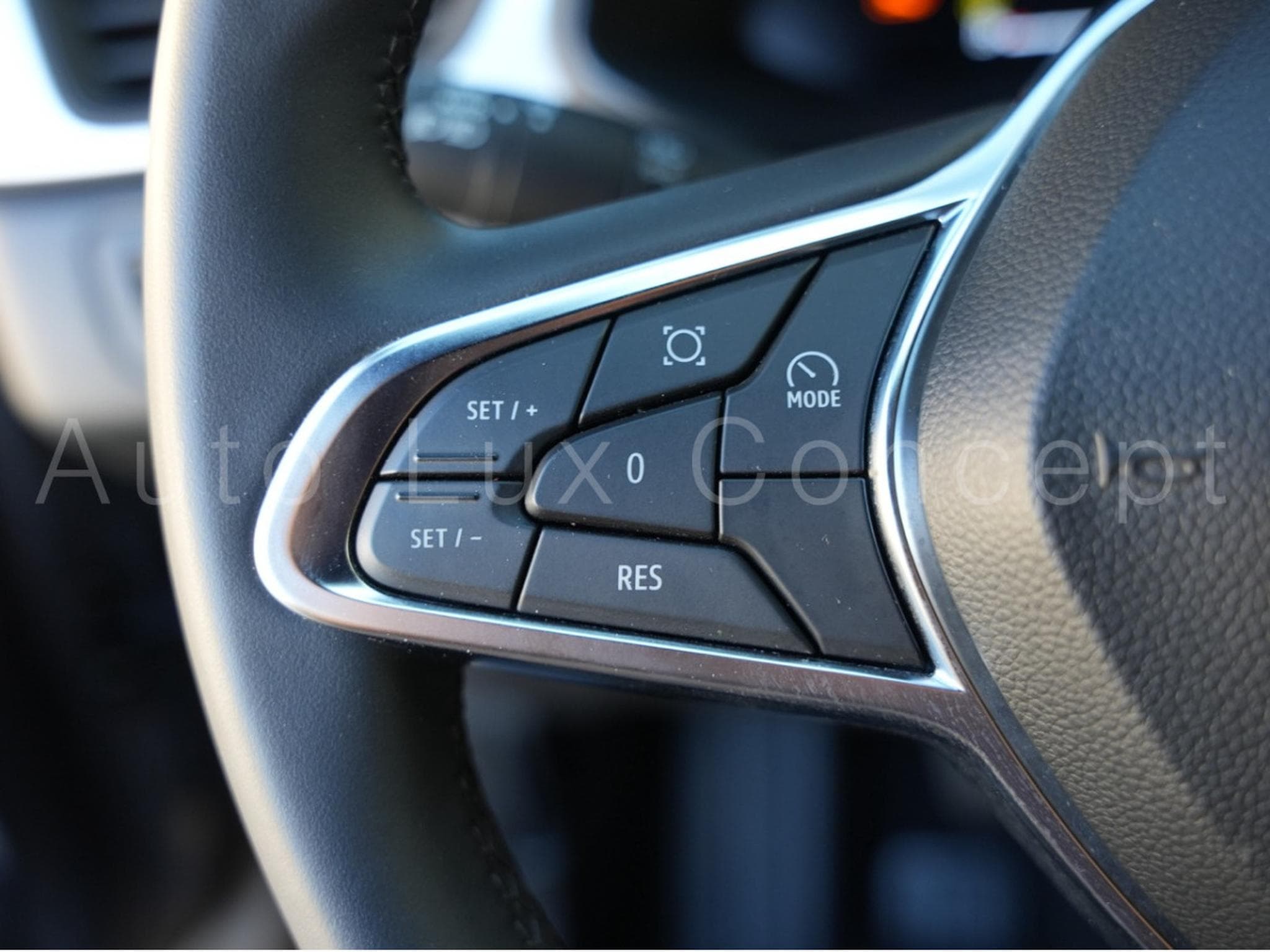 Renault Captur Eco-G 100 Evolution (2025) - Photo 16
