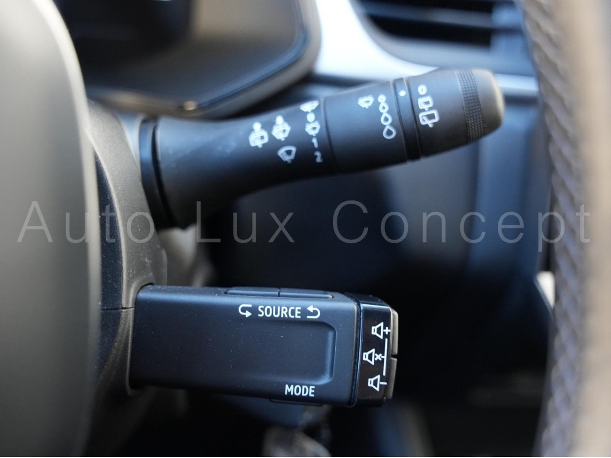 Renault Captur Eco-G 100 Evolution (2025) - Photo 18