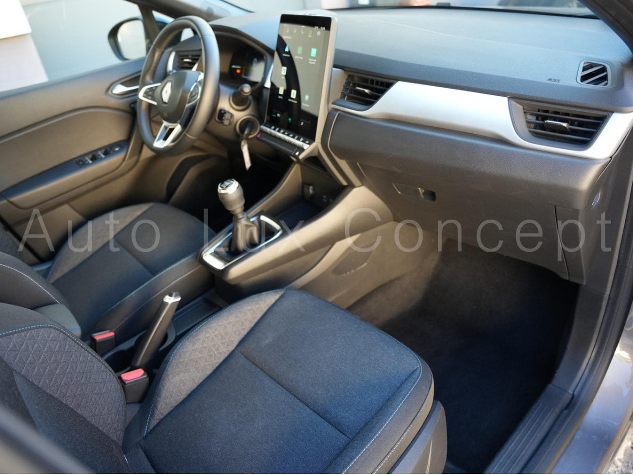 Renault Captur Eco-G 100 Evolution (2025) - Photo 6