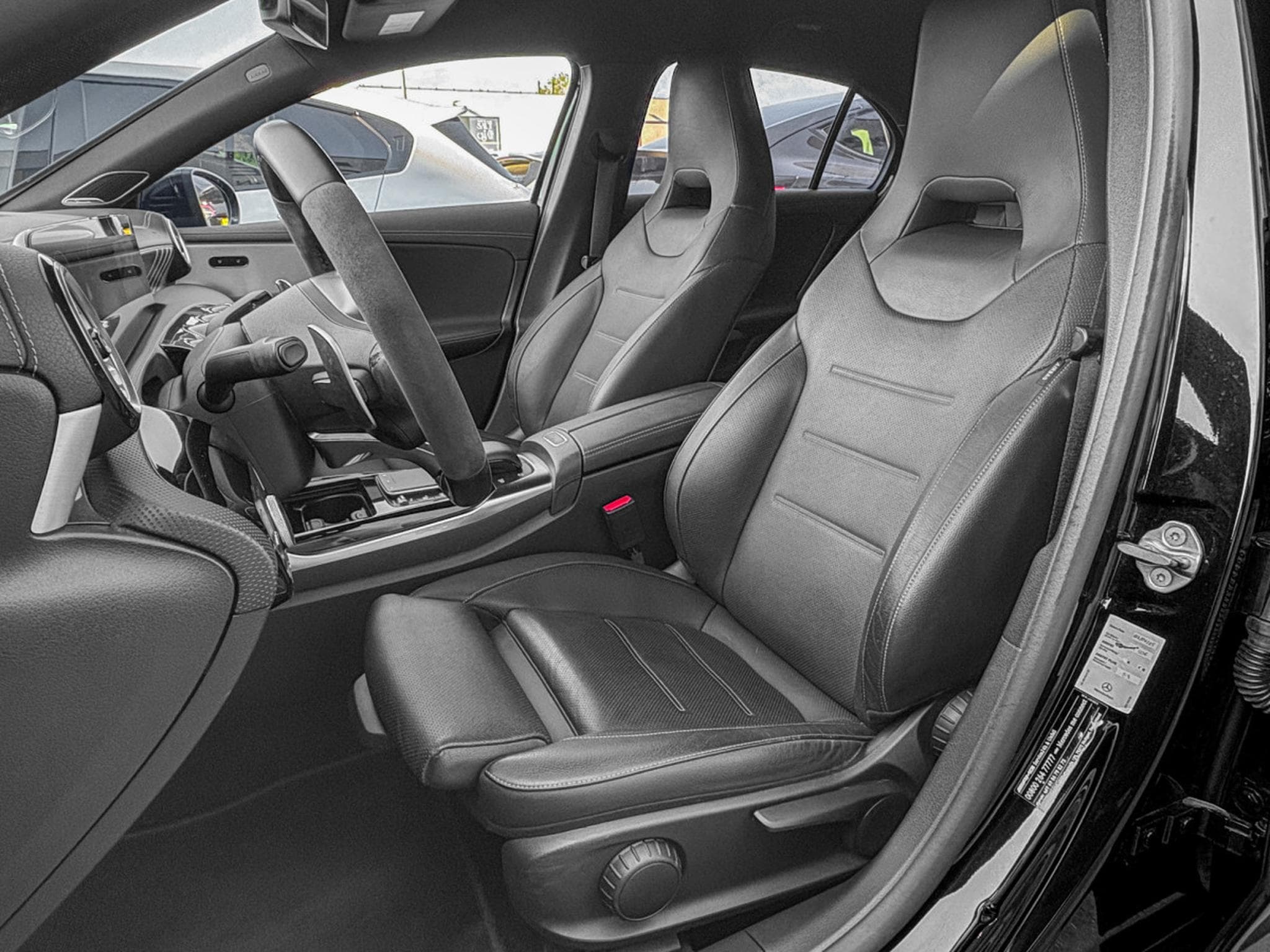Mercedes A 35 AMG A 35 AMG 4Matic° GARANTIE CONTRSUCTEUR 2027° AMG RIDE CONTRO (2021) - Photo 20