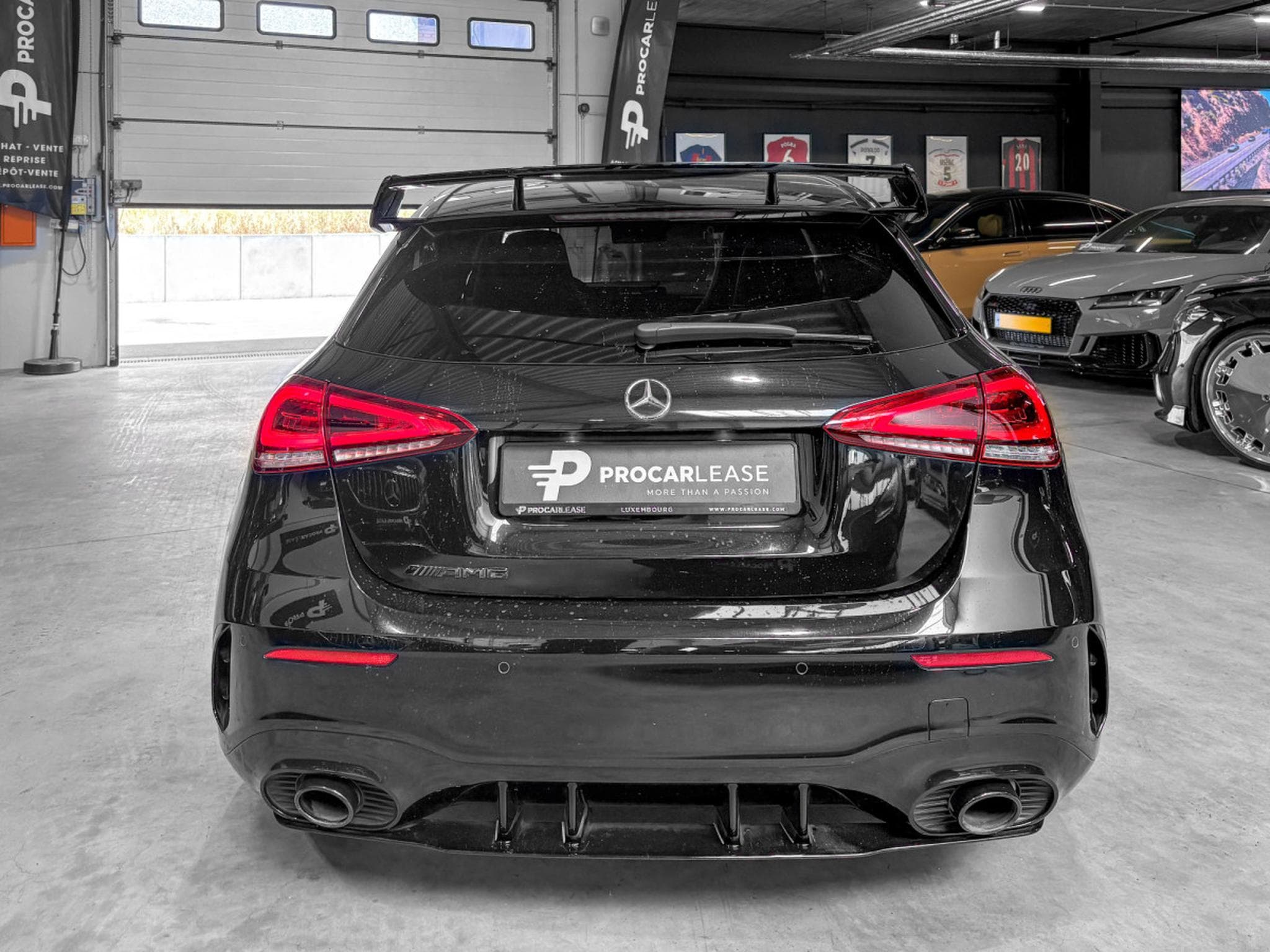 Mercedes A 35 AMG A 35 AMG 4Matic° GARANTIE CONTRSUCTEUR 2027° AMG RIDE CONTRO (2021) - Photo 3