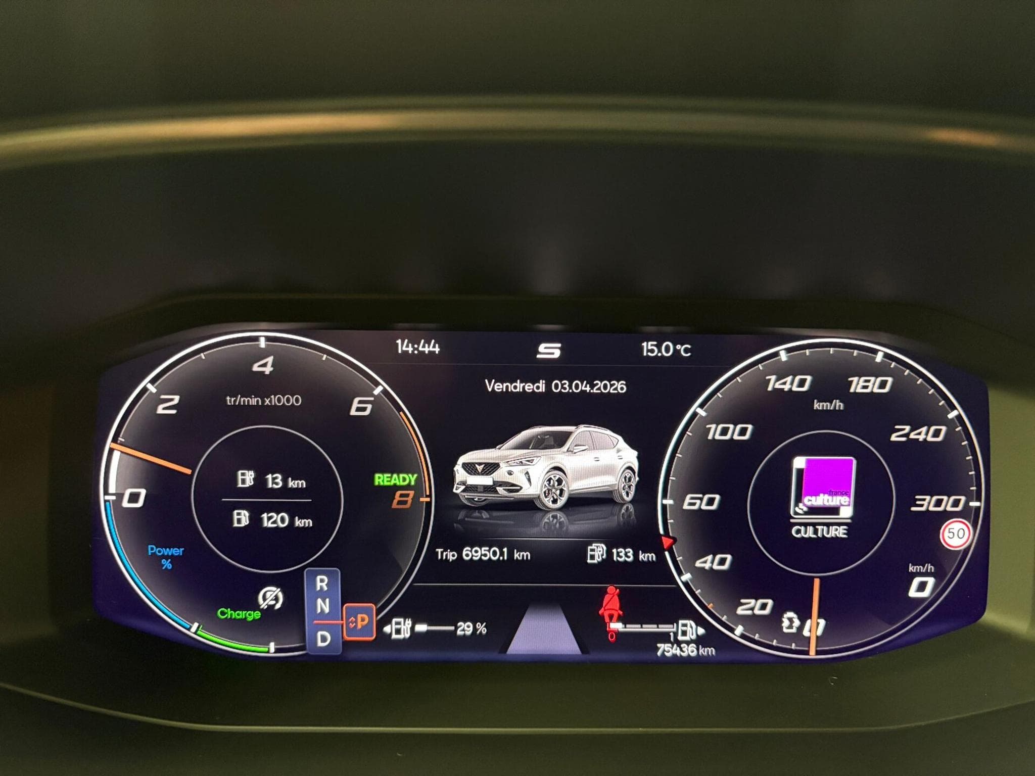 Cupra Formentor 1.4 hybride rechargeable 245 CV DSG6 (2021) - Photo 12