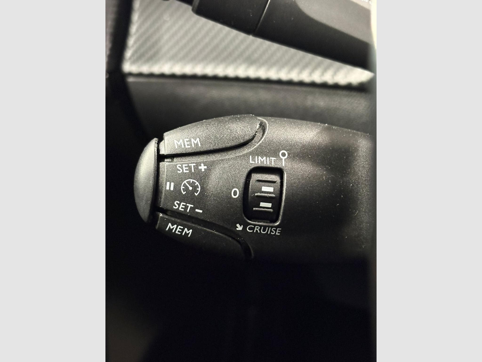 Peugeot 208 Active -  PureTech 75 BVM5 (2021) - Photo 13