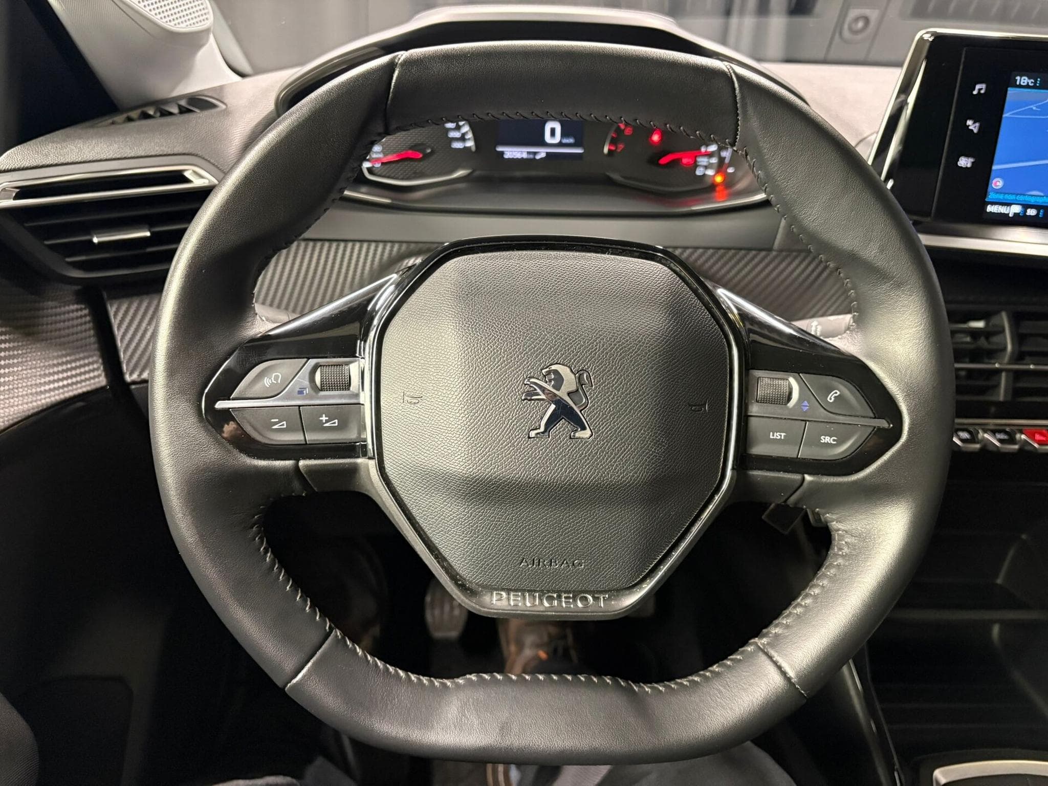 Peugeot 208 Active -  PureTech 75 BVM5 (2021) - Photo 8