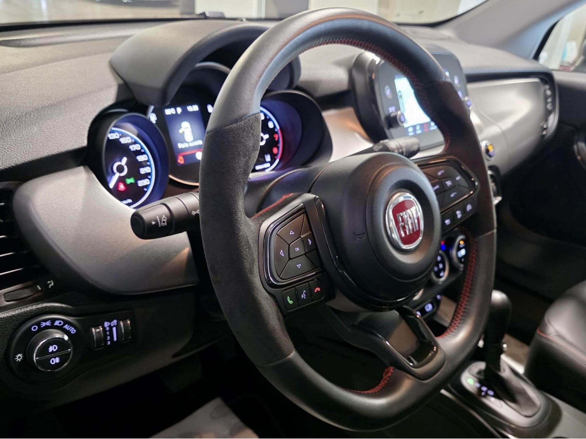 Fiat 500X 500 x Hybride Pack Sport Auto Gps (2023) - Photo 10