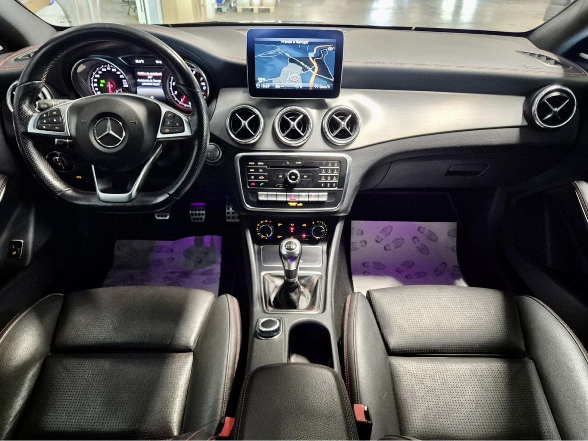 Mercedes CLA 200 Shooting Brake AMG LINE HARMAN KARDON CUIR NAVI (2019) - Photo 6