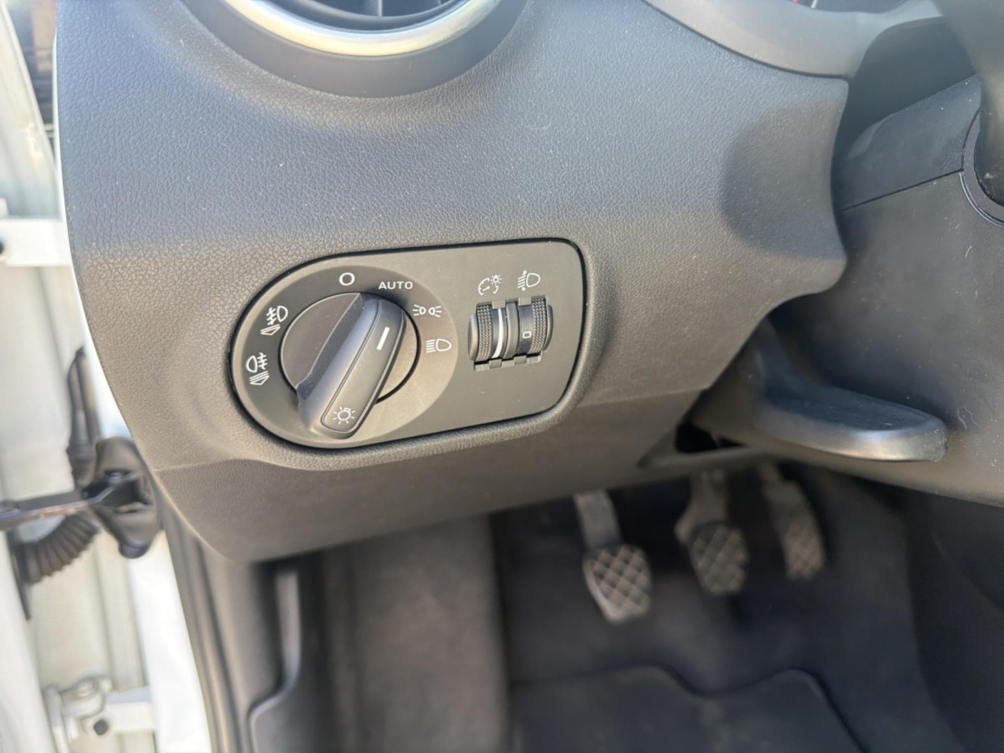 Audi A1 1.2 TSI 85CV (2012) - Photo 13
