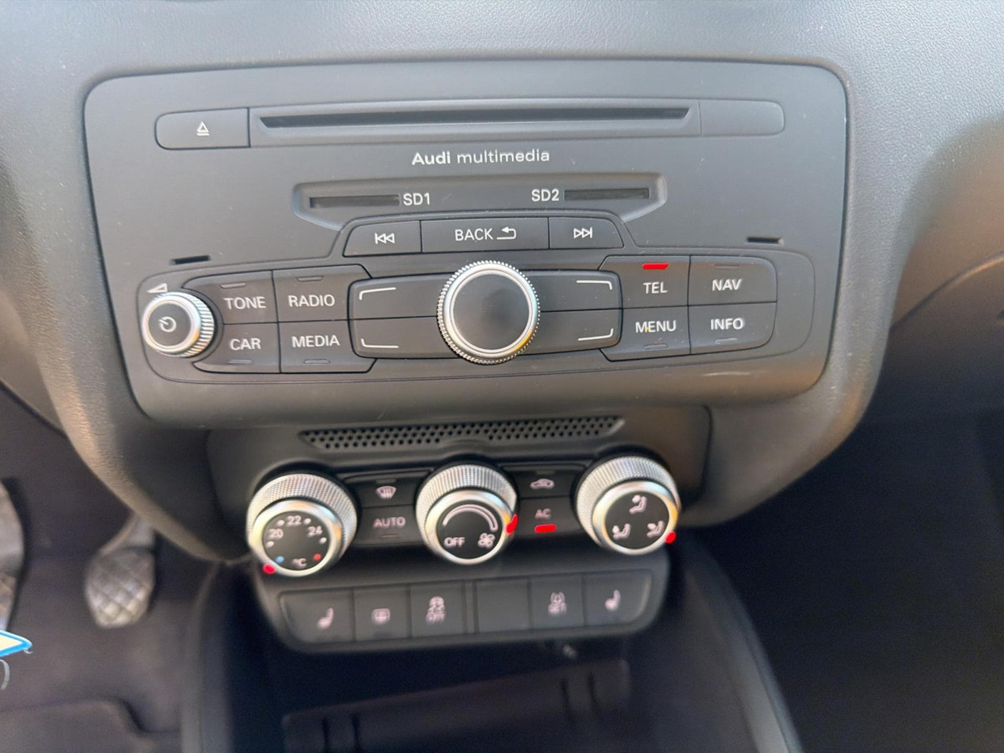 Audi A1 1.2 TSI 85CV (2012) - Photo 15