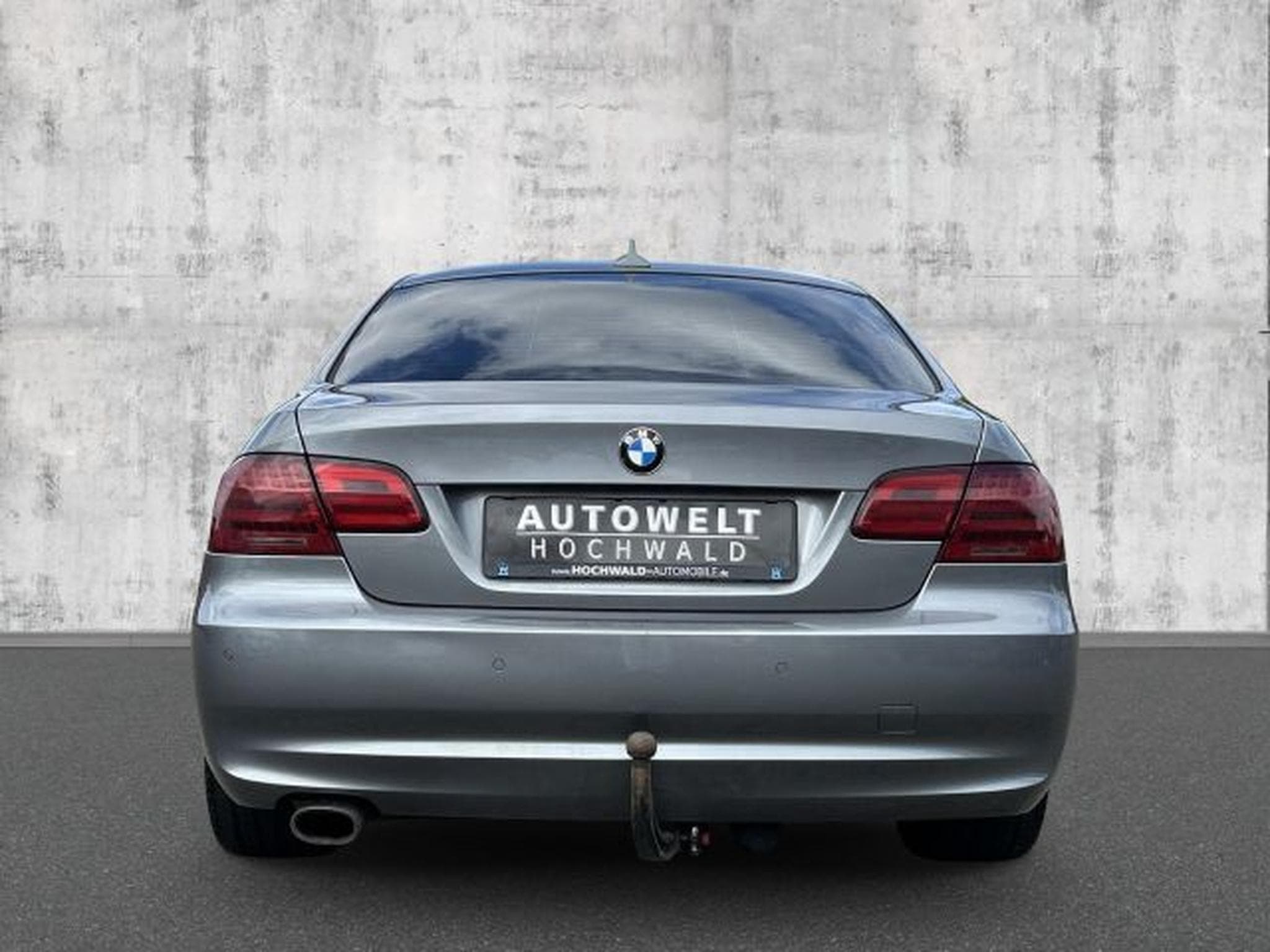 BMW 318 318i Coupe NAVI Xenon M-Felgen AHK SHZG T.LEDER (2013) - Photo 4