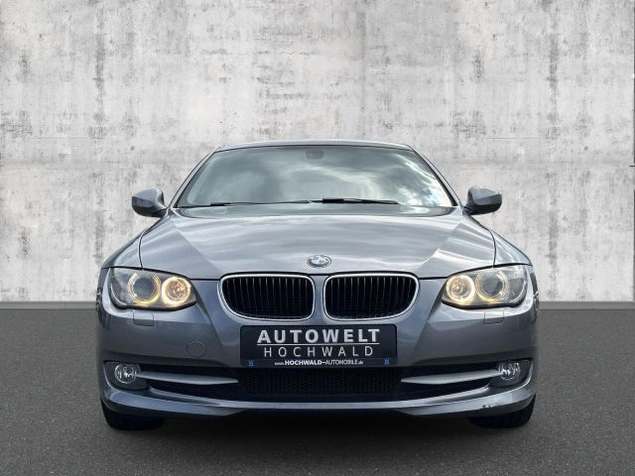 BMW 318 318i Coupe NAVI Xenon M-Felgen AHK SHZG T.LEDER (2013) - Photo 8