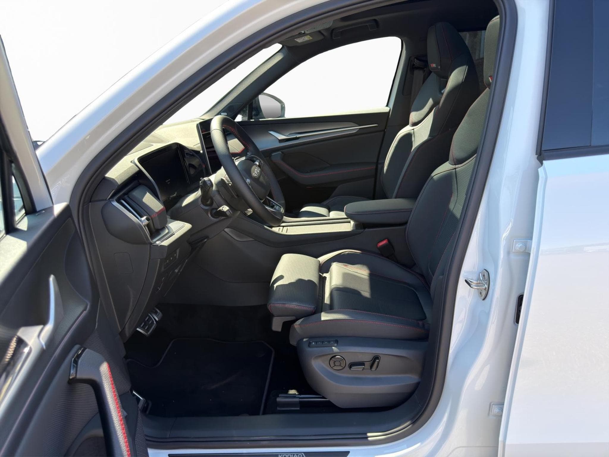 Skoda Kodiaq RS (2026) - Photo 8
