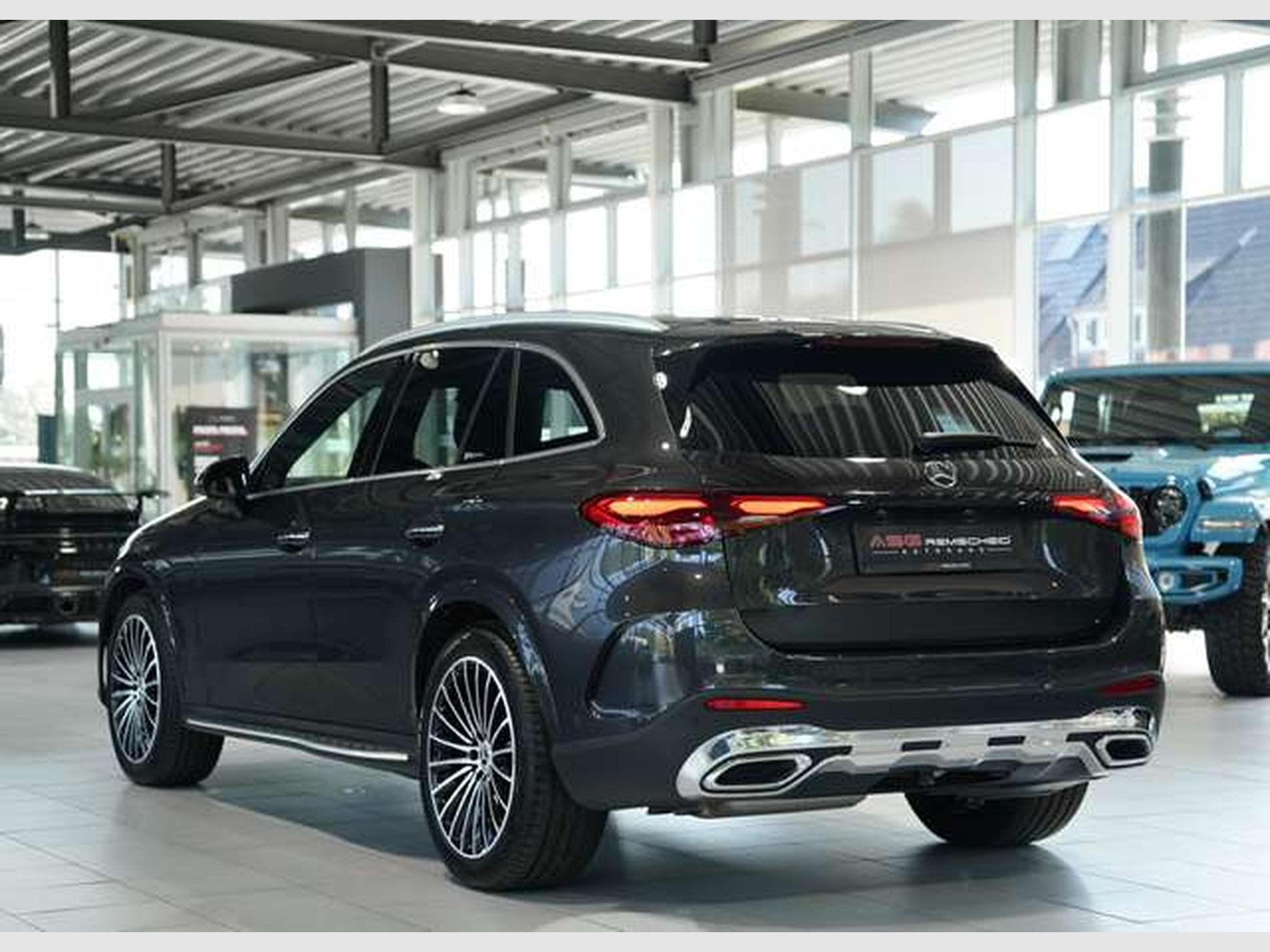 Mercedes GLC 300 d 4M AMG Line 2.H *20 *BURM *AHK *LUFT (2023) - Photo 10