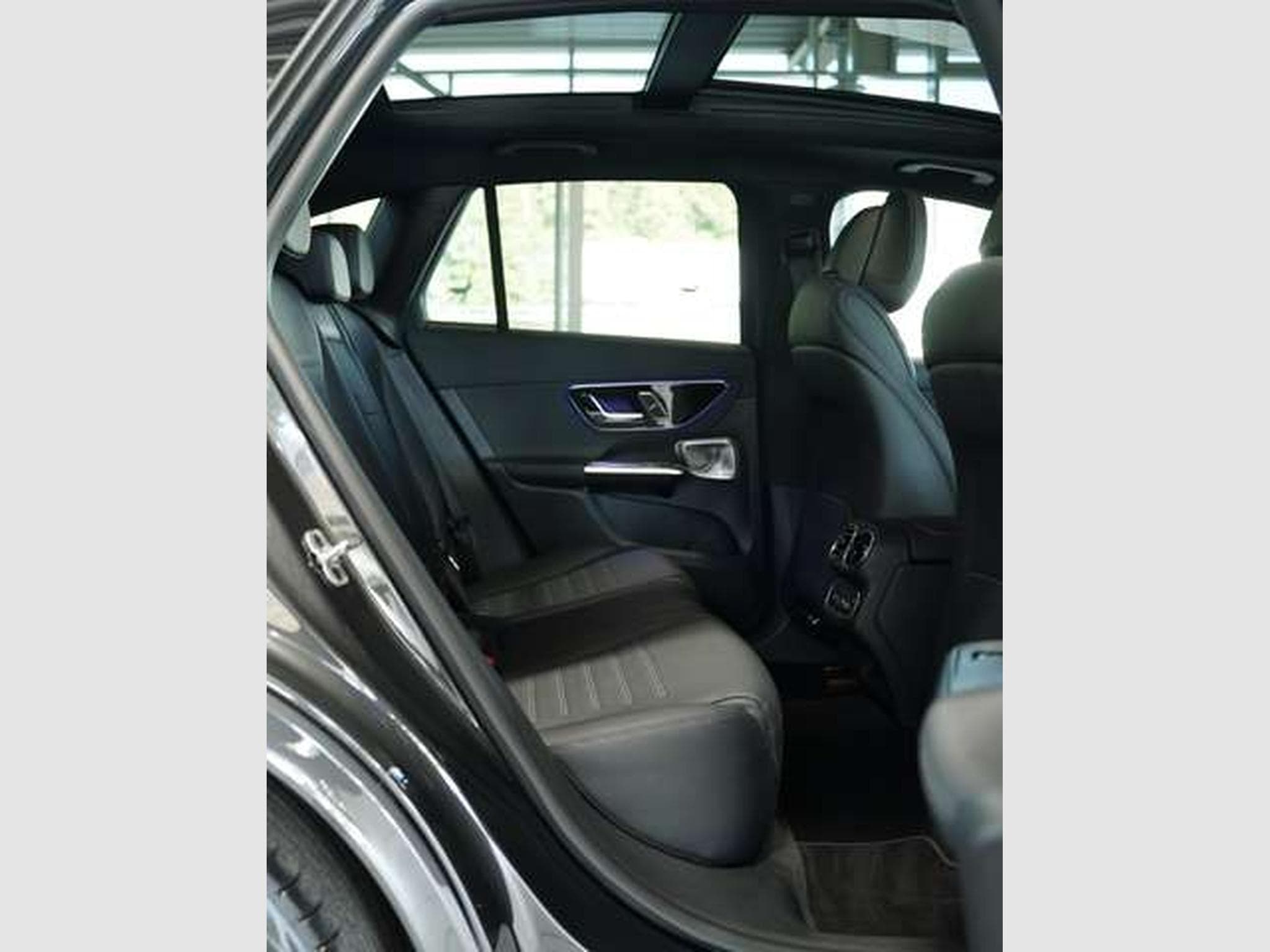 Mercedes GLC 300 d 4M AMG Line 2.H *20 *BURM *AHK *LUFT (2023) - Photo 23