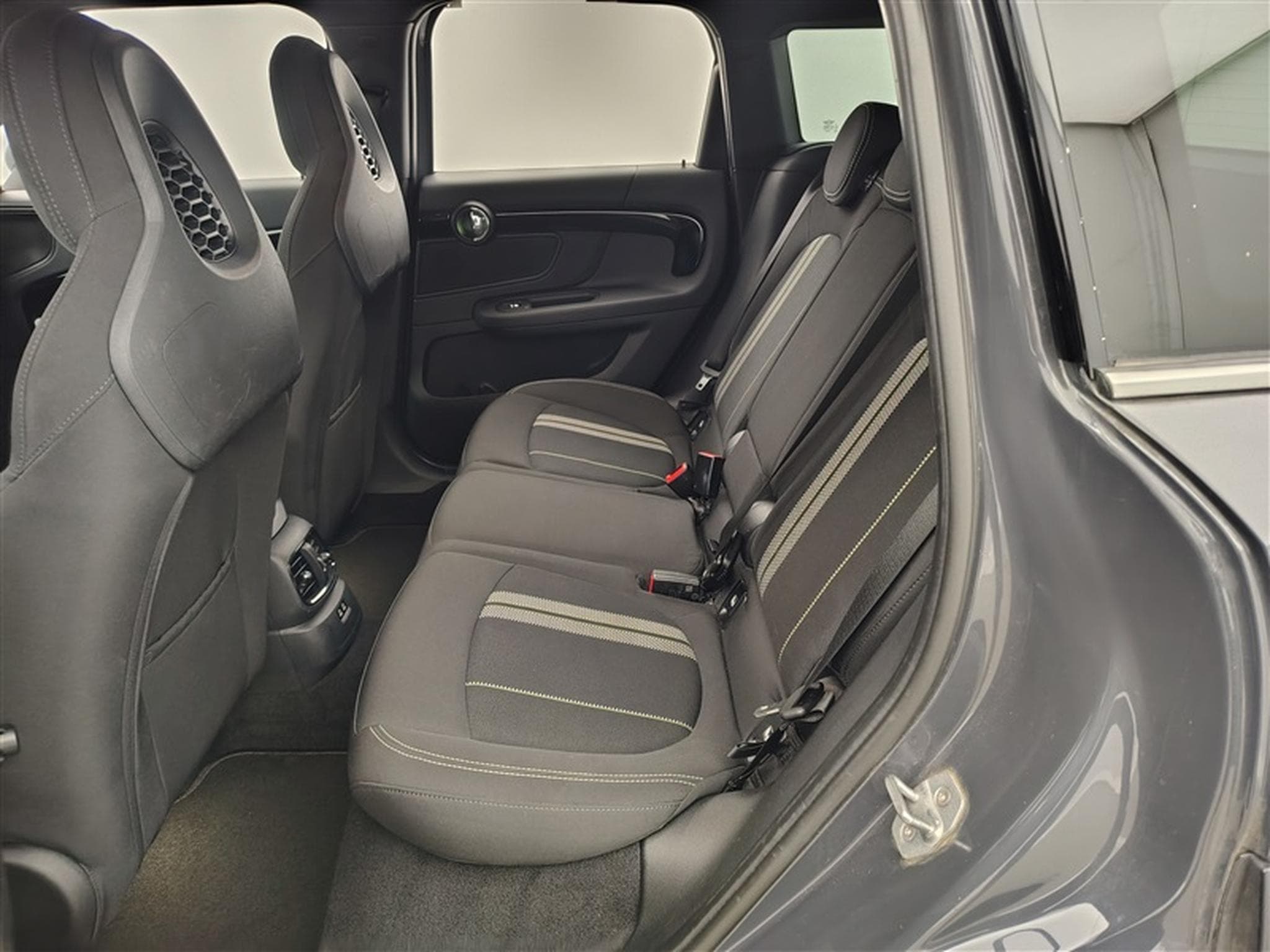 MINI Countryman 1.5A Cooper OPF (EU6d-TEMP) (2019) - Photo 13