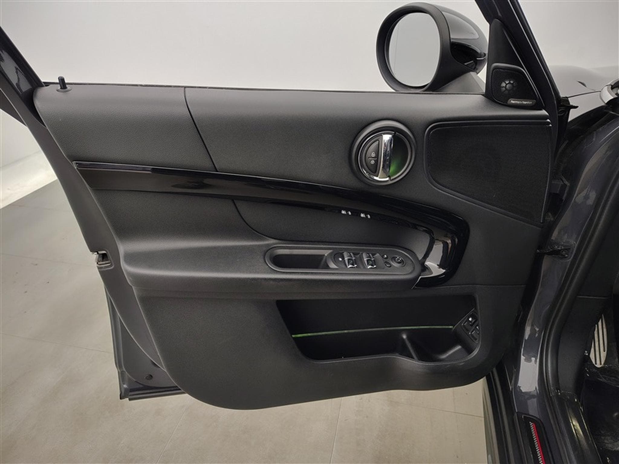 MINI Countryman 1.5A Cooper OPF (EU6d-TEMP) (2019) - Photo 17