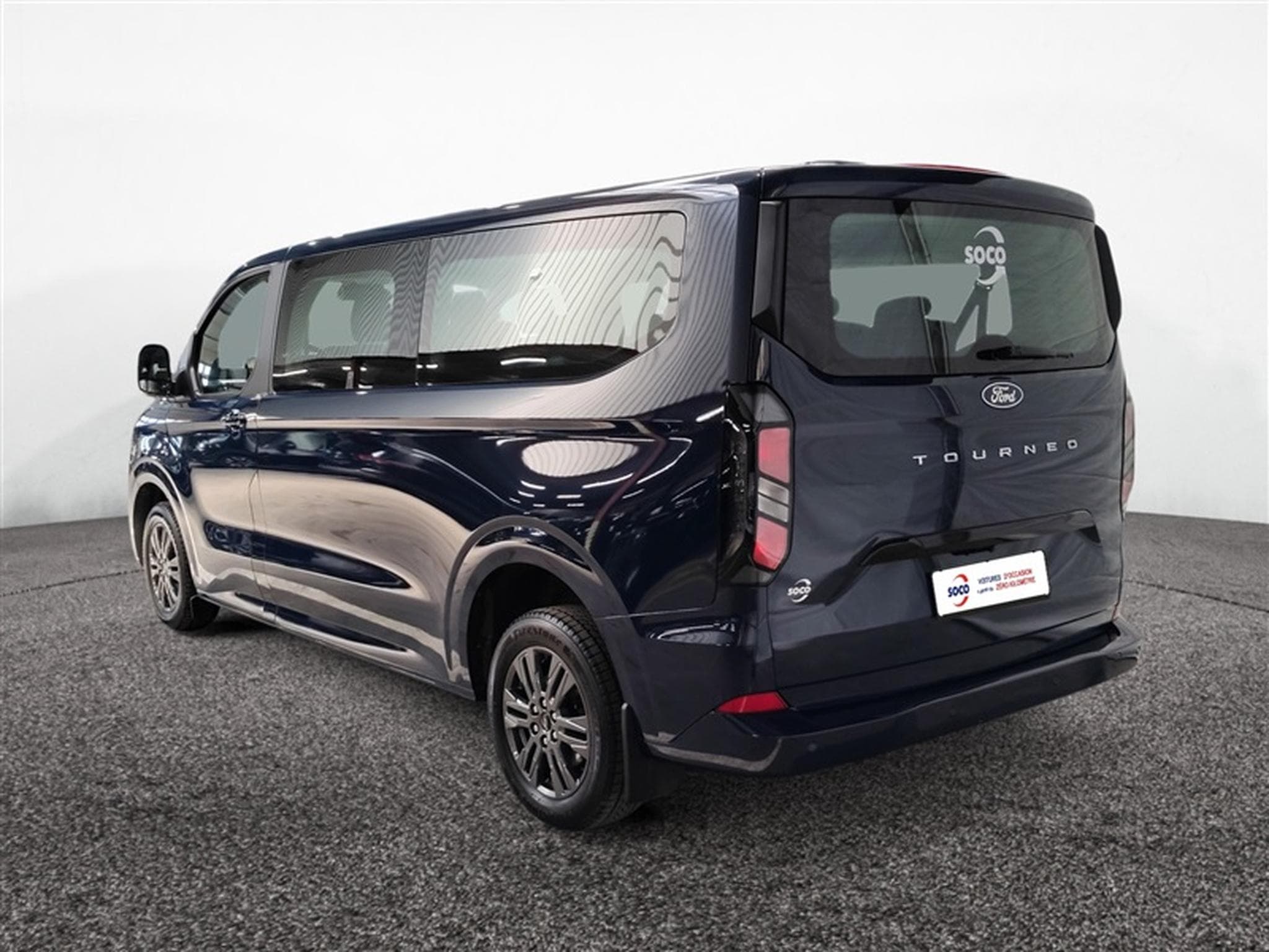 Ford Tourneo 2.0 TDCi 136cv L2H1 9pl. NAVI / CLIM AUTO / CAMERA / JA 17" (2024) - Photo 2